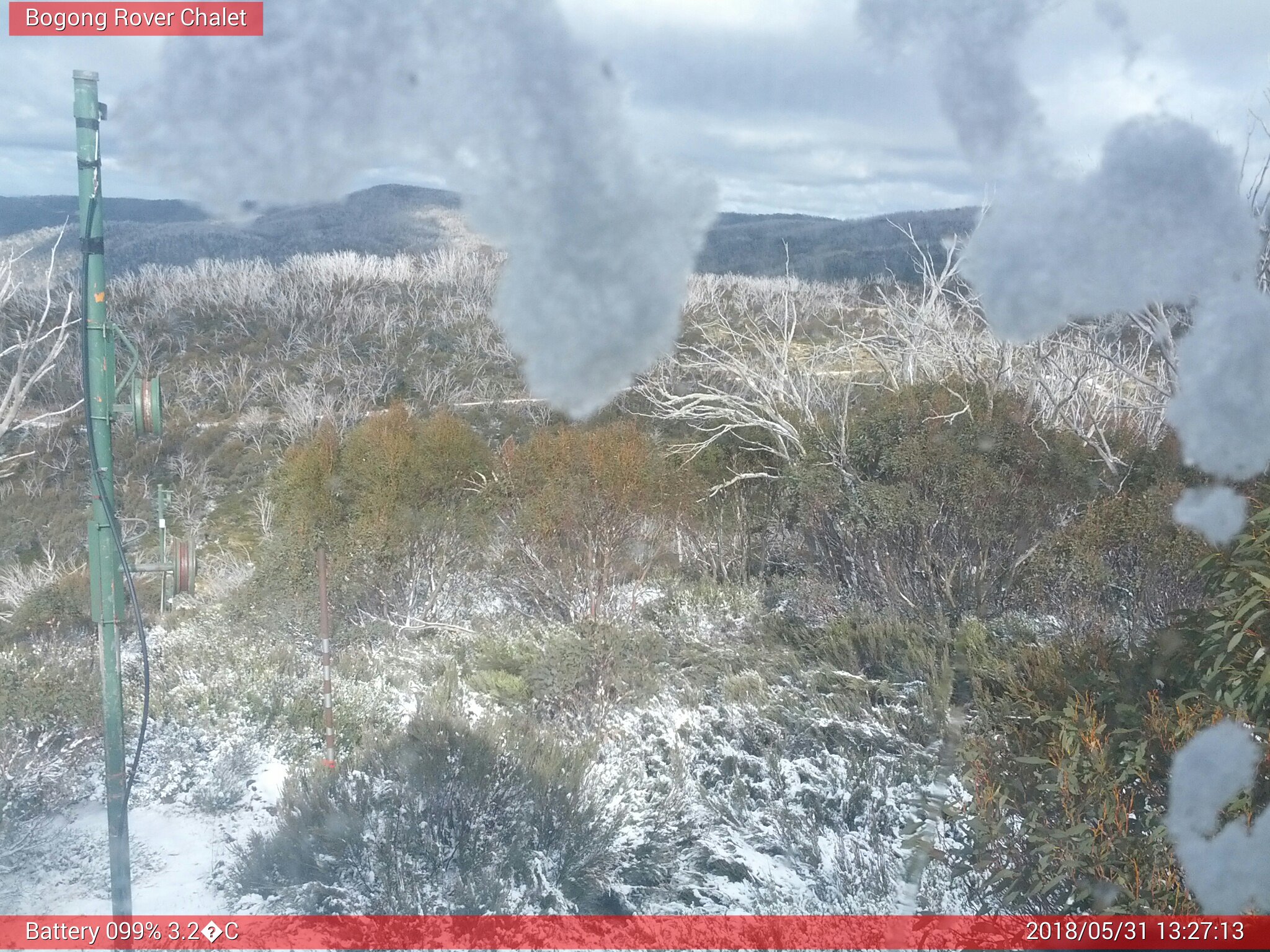 Bogong Web Cam 1:27pm Thursday 31st of May 2018