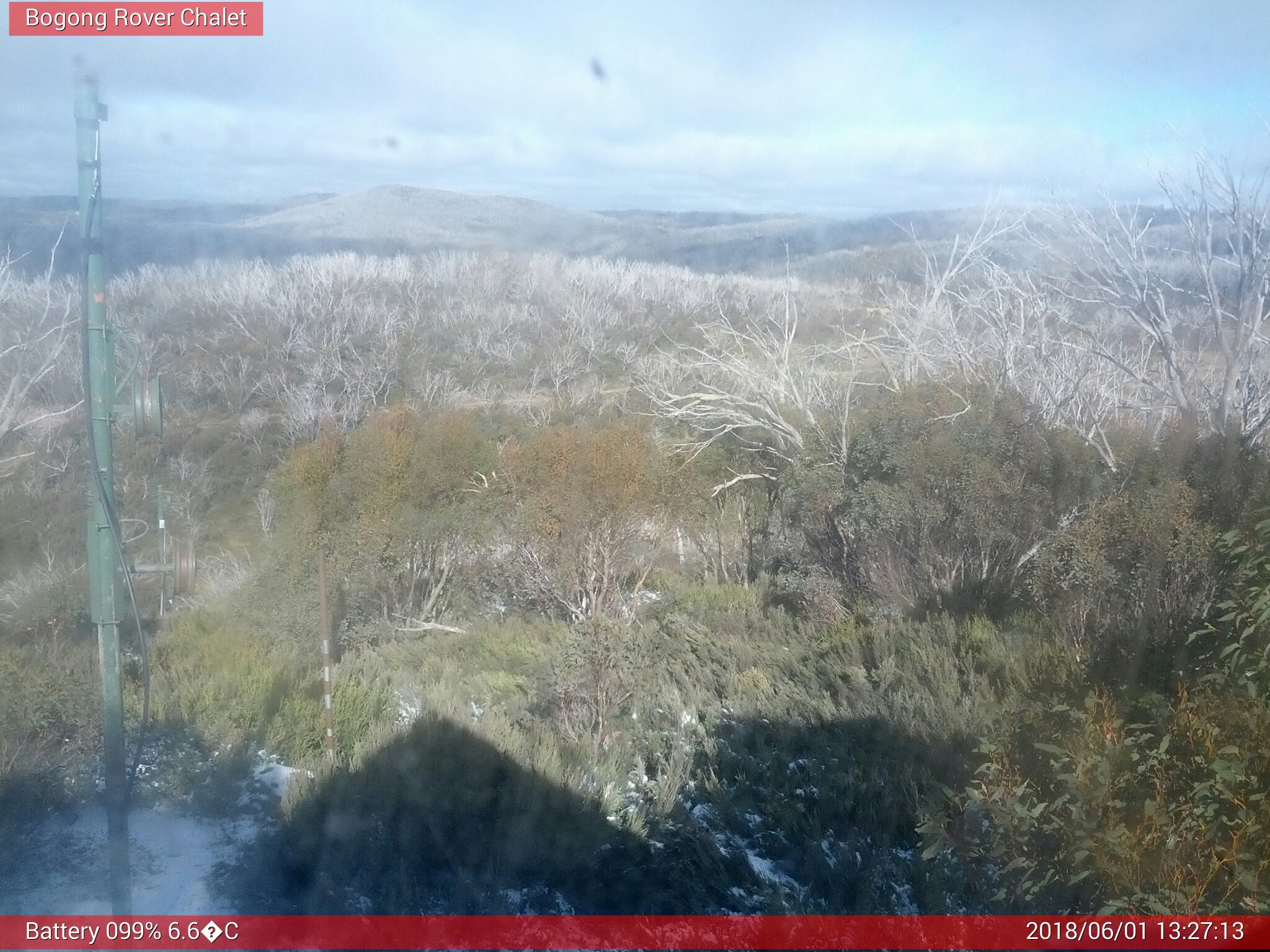 Bogong Web Cam 1:27pm Friday 1st of June 2018