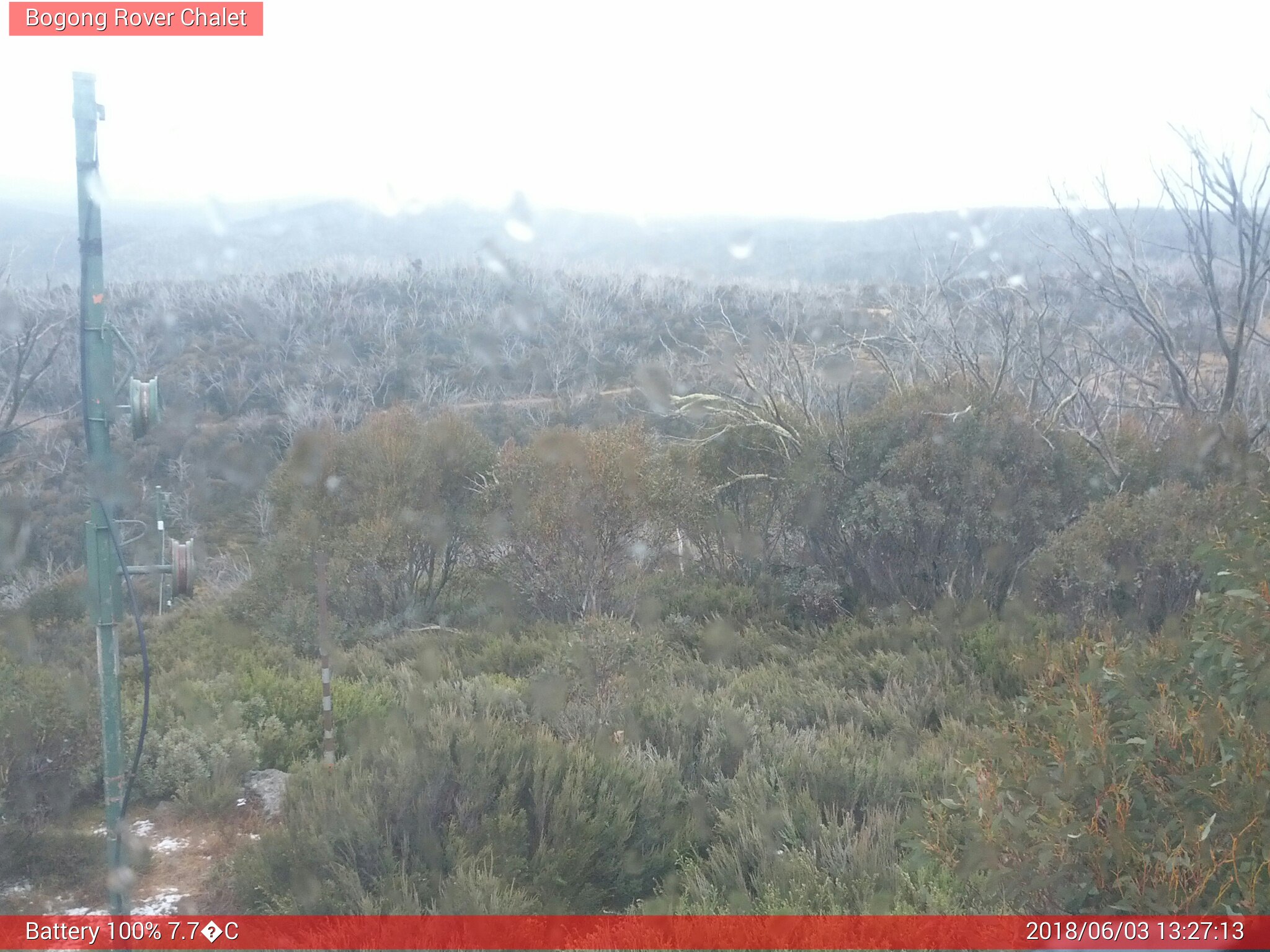 Bogong Web Cam 1:27pm Sunday 3rd of June 2018