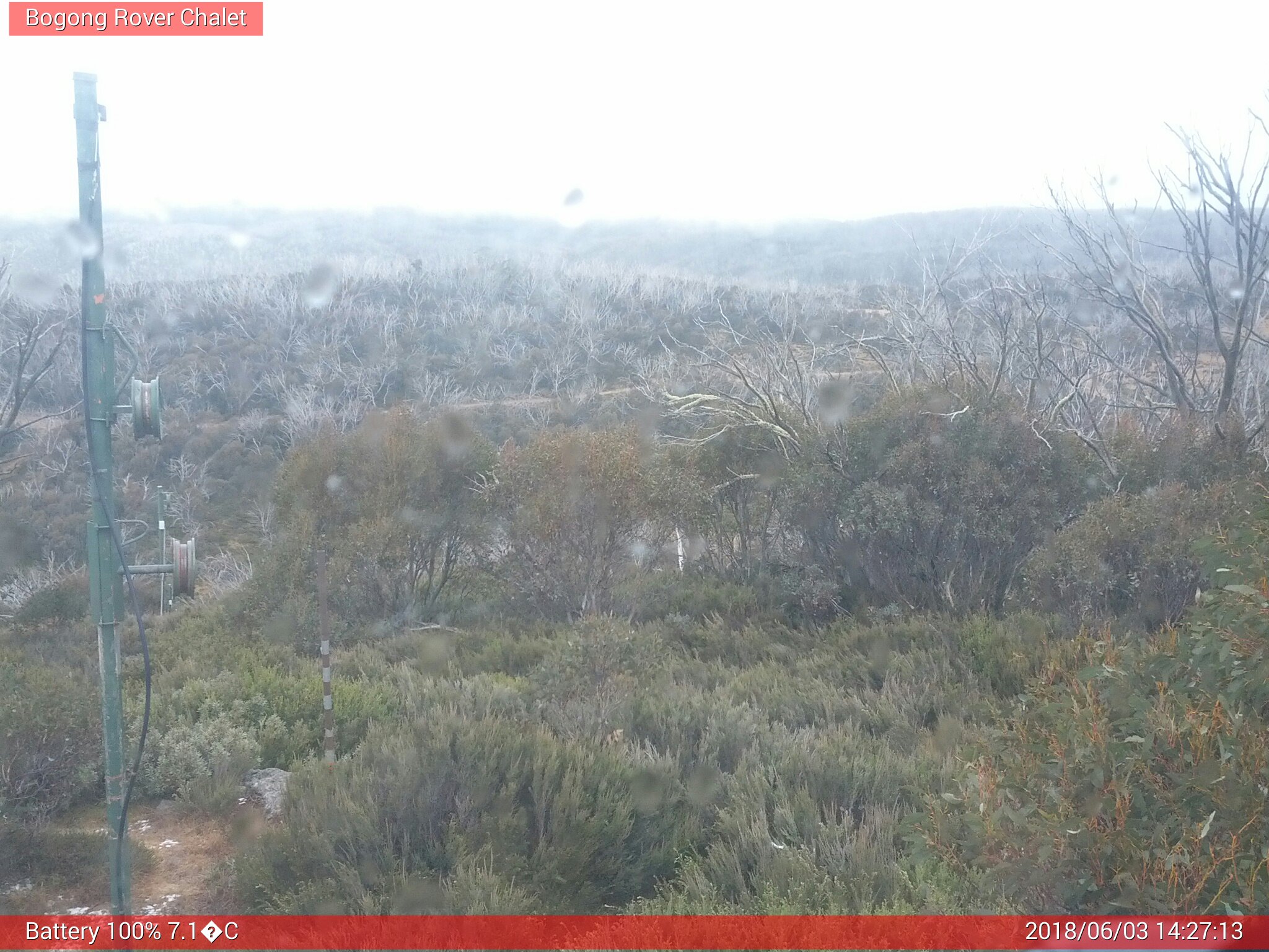 Bogong Web Cam 2:27pm Sunday 3rd of June 2018