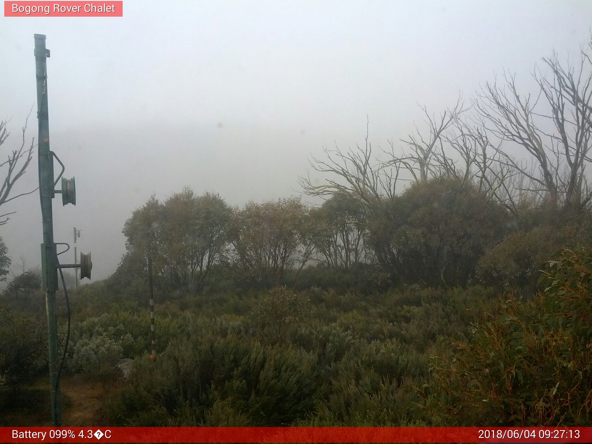 Bogong Web Cam 9:27am Monday 4th of June 2018