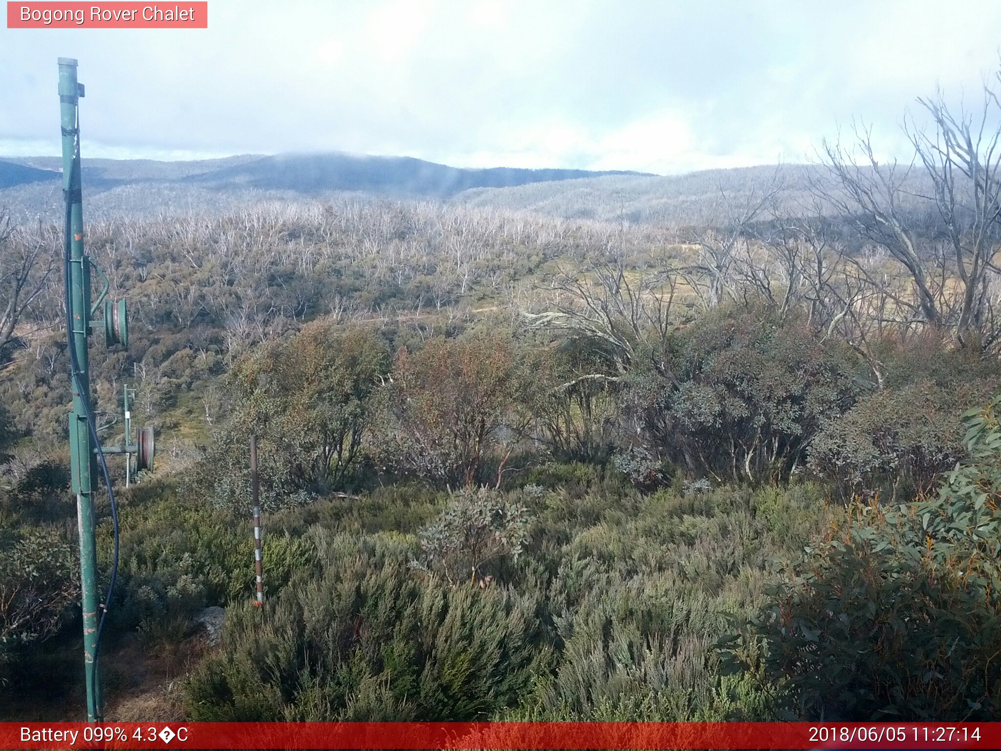 Bogong Web Cam 11:27am Tuesday 5th of June 2018