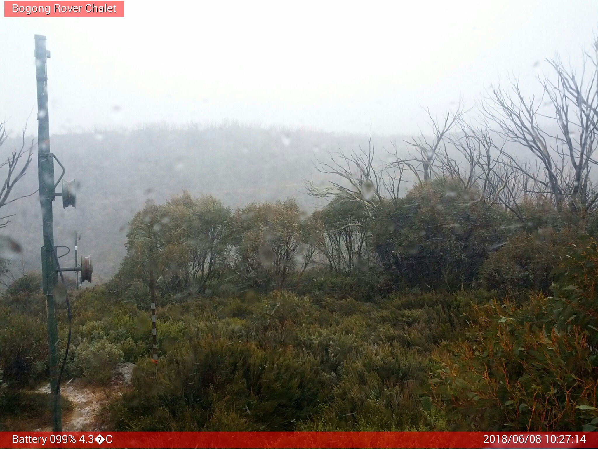 Bogong Web Cam 10:27am Friday 8th of June 2018