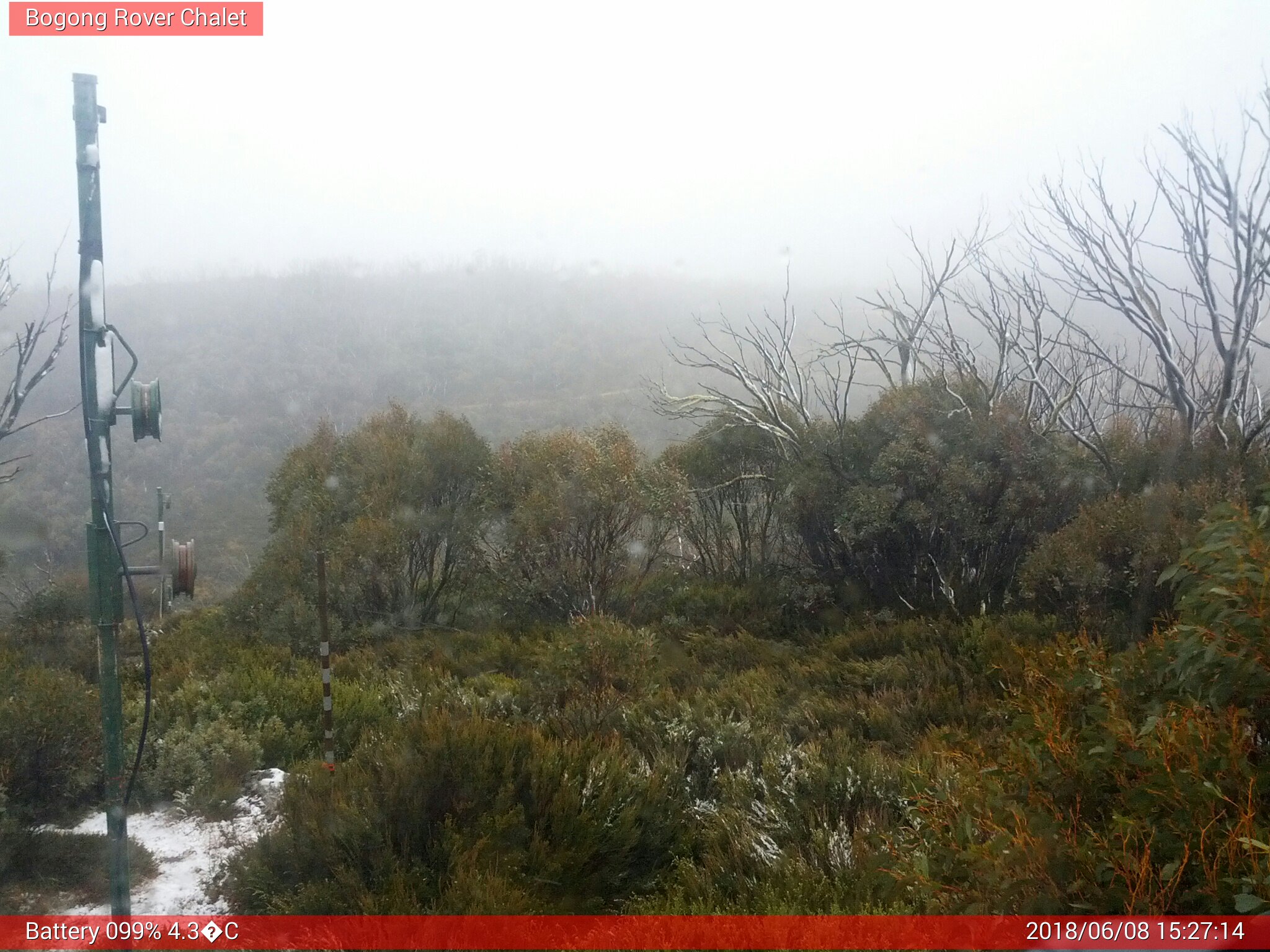 Bogong Web Cam 3:27pm Friday 8th of June 2018