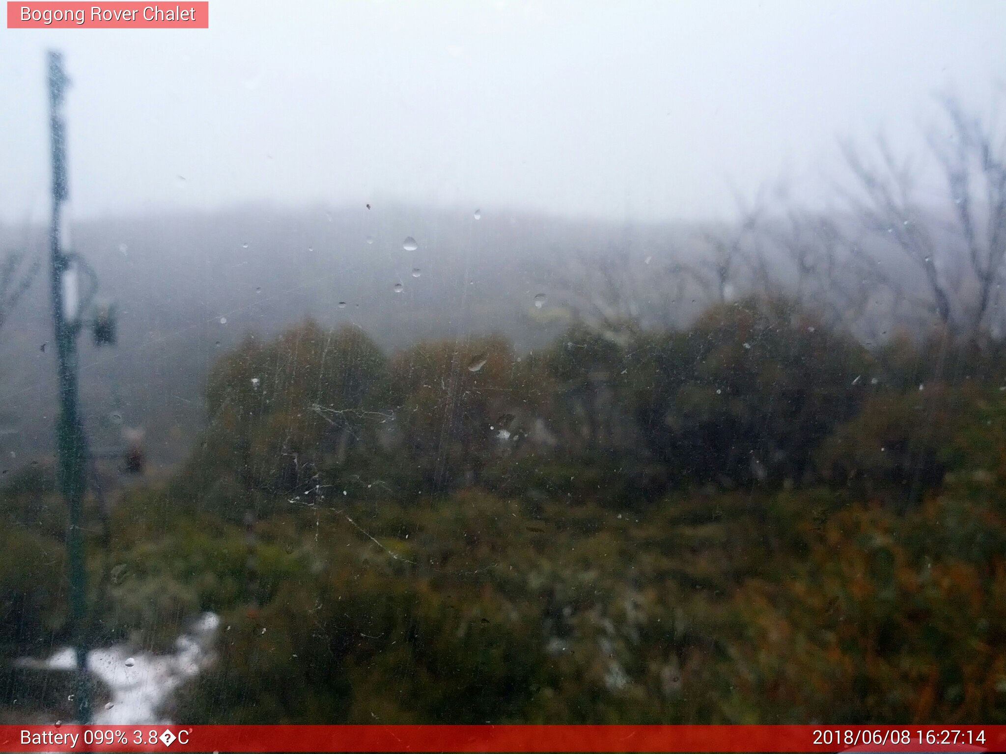 Bogong Web Cam 4:27pm Friday 8th of June 2018