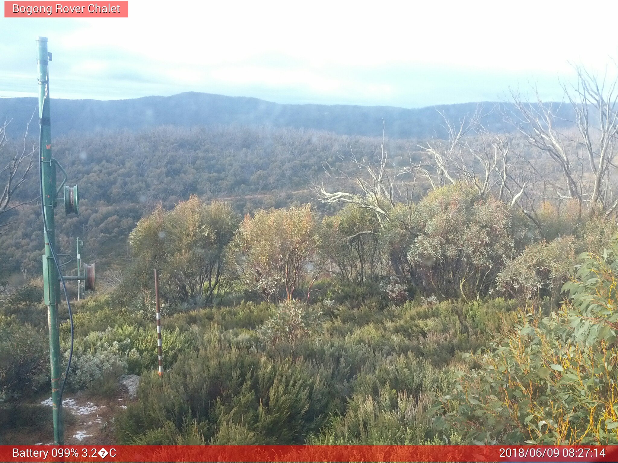 Bogong Web Cam 8:27am Saturday 9th of June 2018