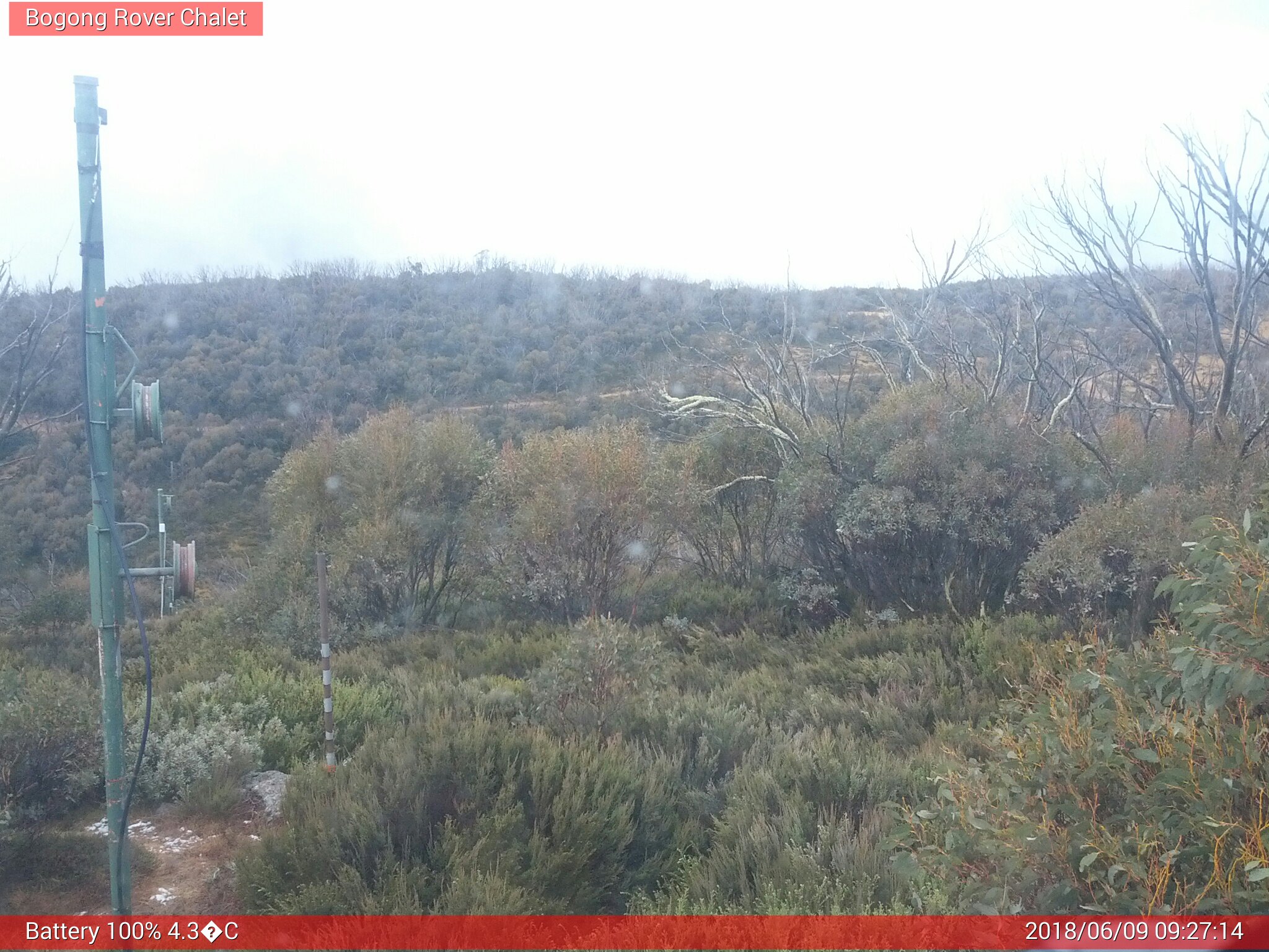 Bogong Web Cam 9:27am Saturday 9th of June 2018