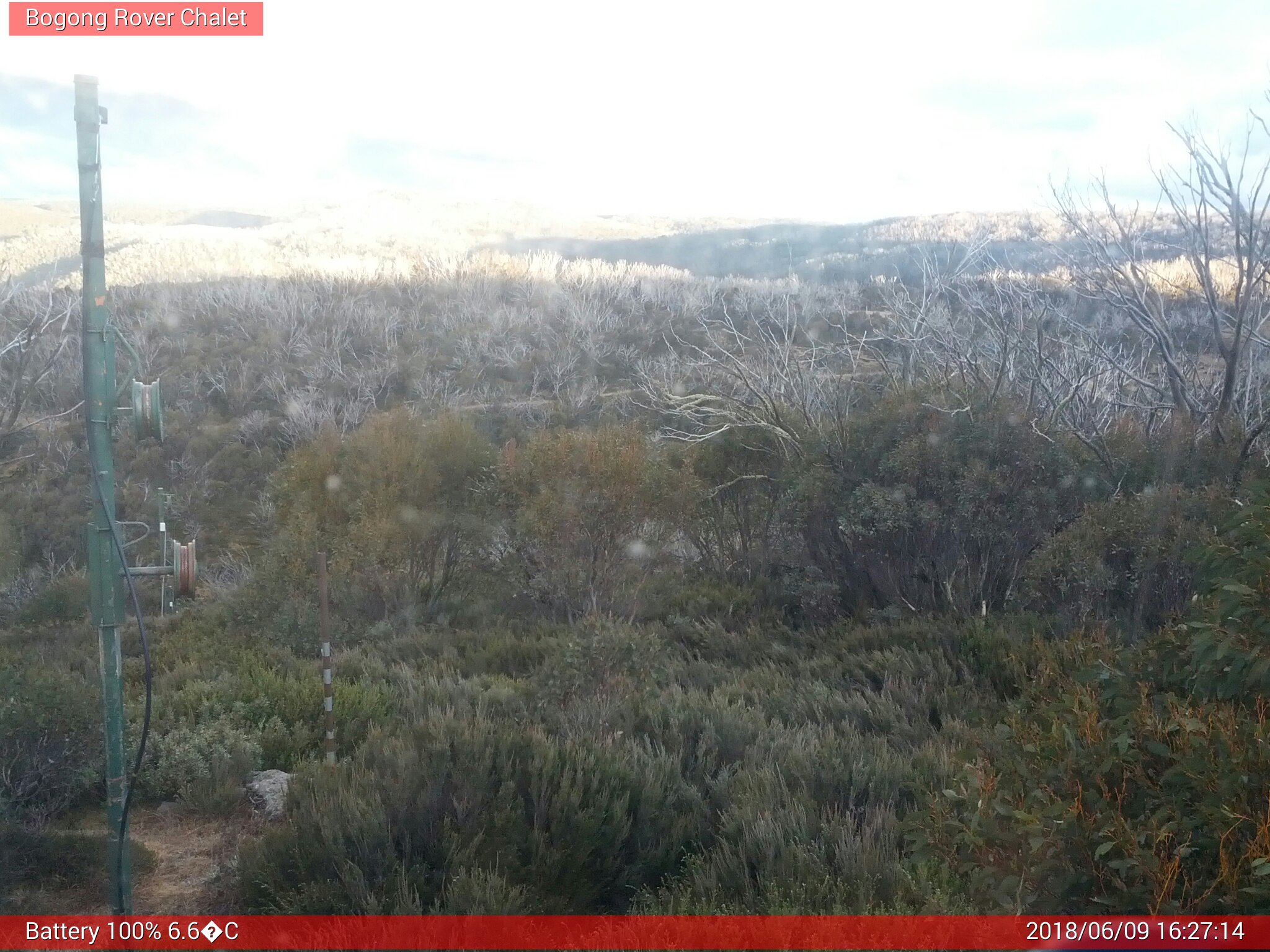 Bogong Web Cam 4:27pm Saturday 9th of June 2018