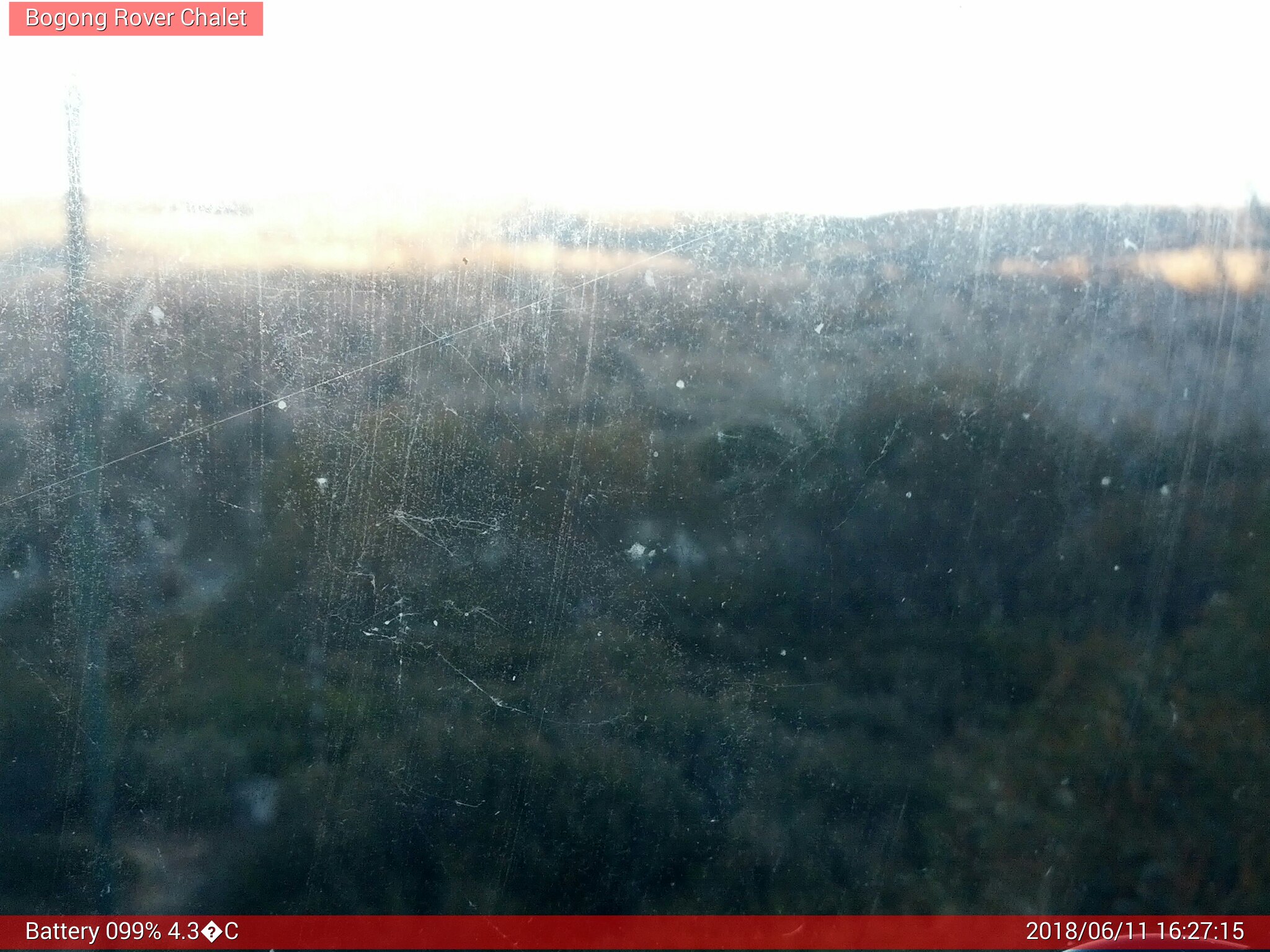 Bogong Web Cam 4:27pm Monday 11th of June 2018