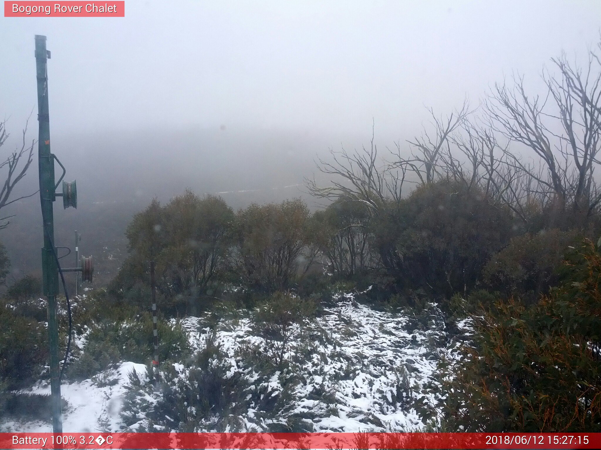 Bogong Web Cam 3:27pm Tuesday 12th of June 2018