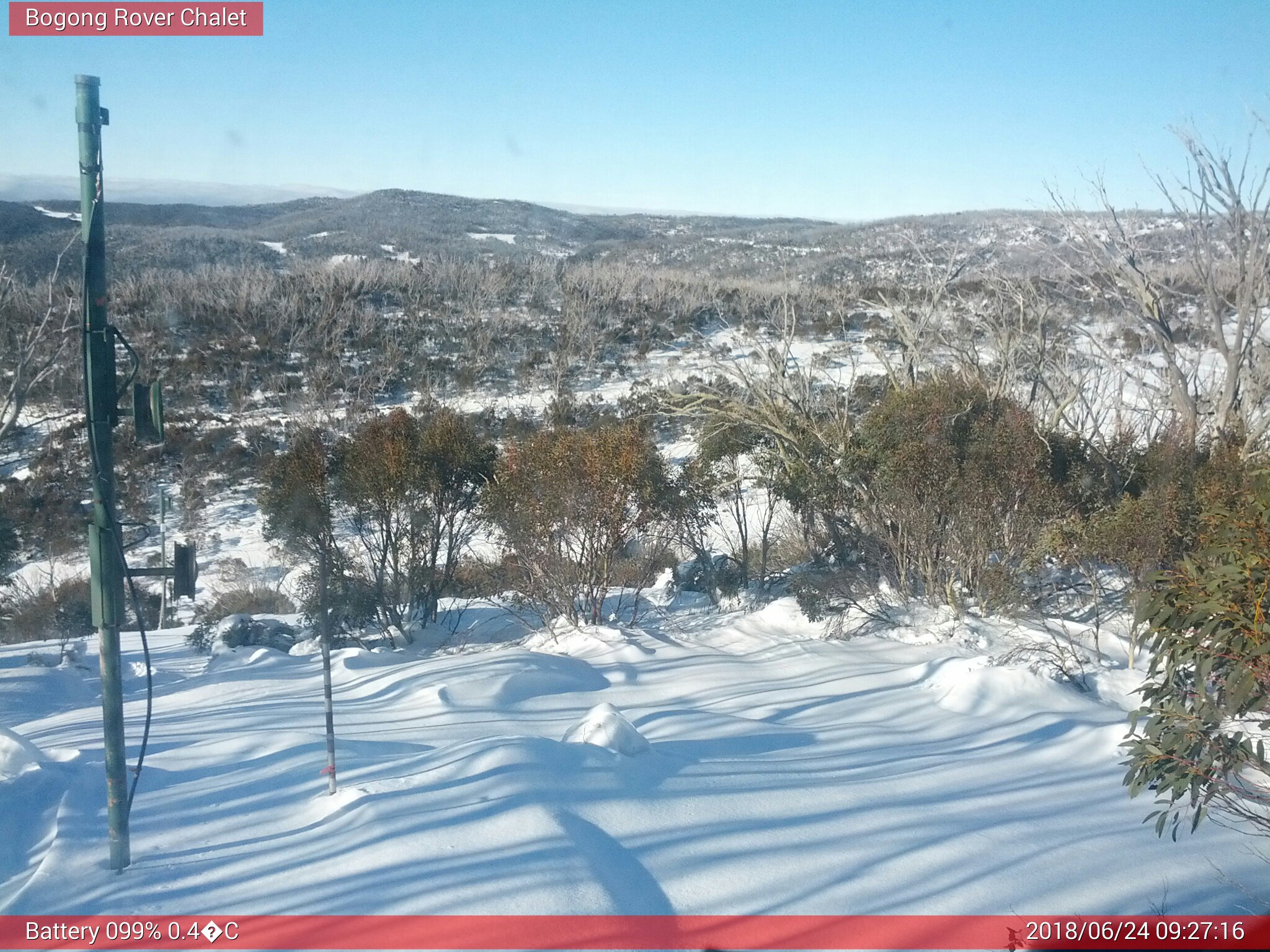 Bogong Web Cam 9:27am Sunday 24th of June 2018