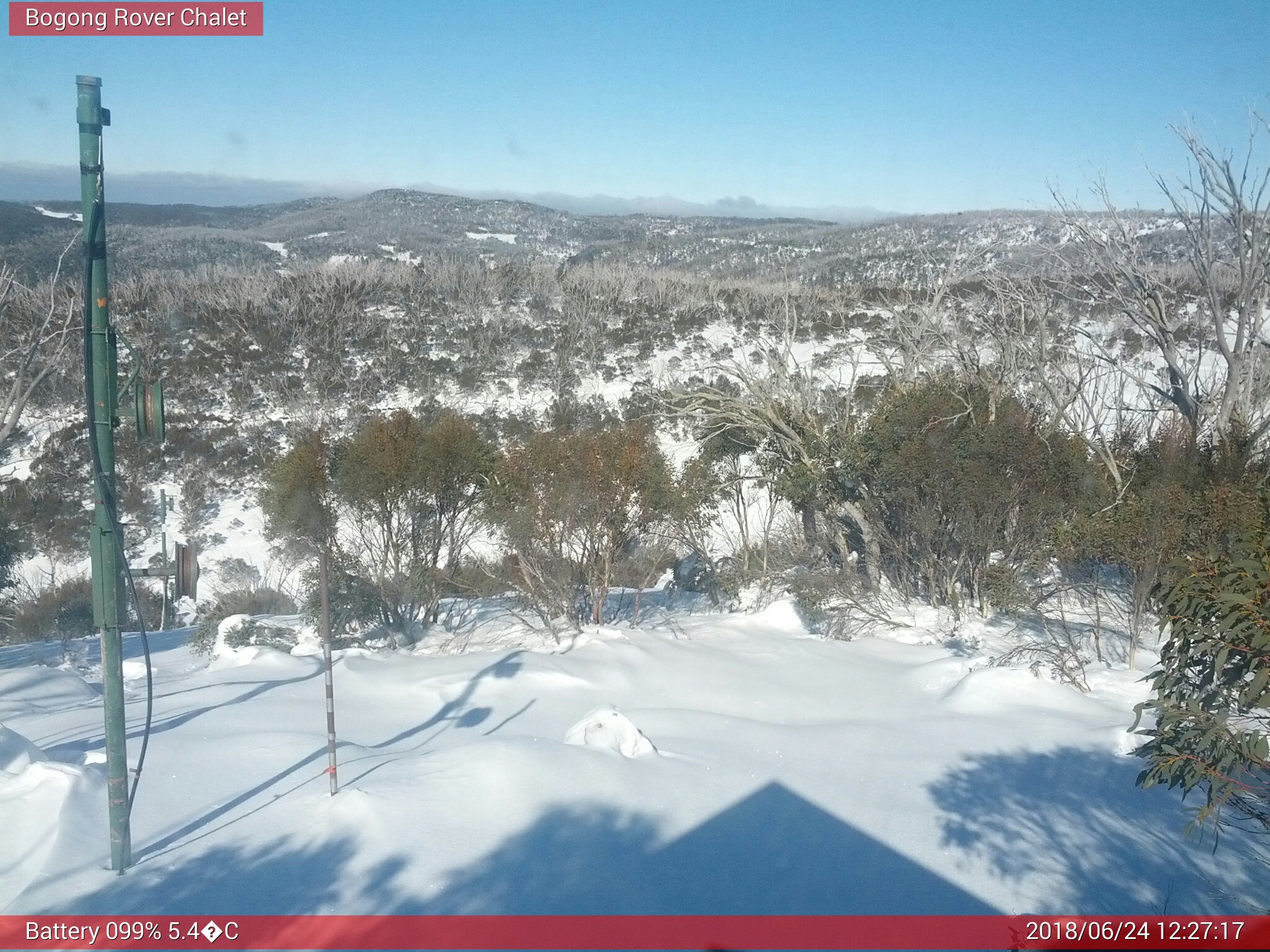 Bogong Web Cam 12:27pm Sunday 24th of June 2018