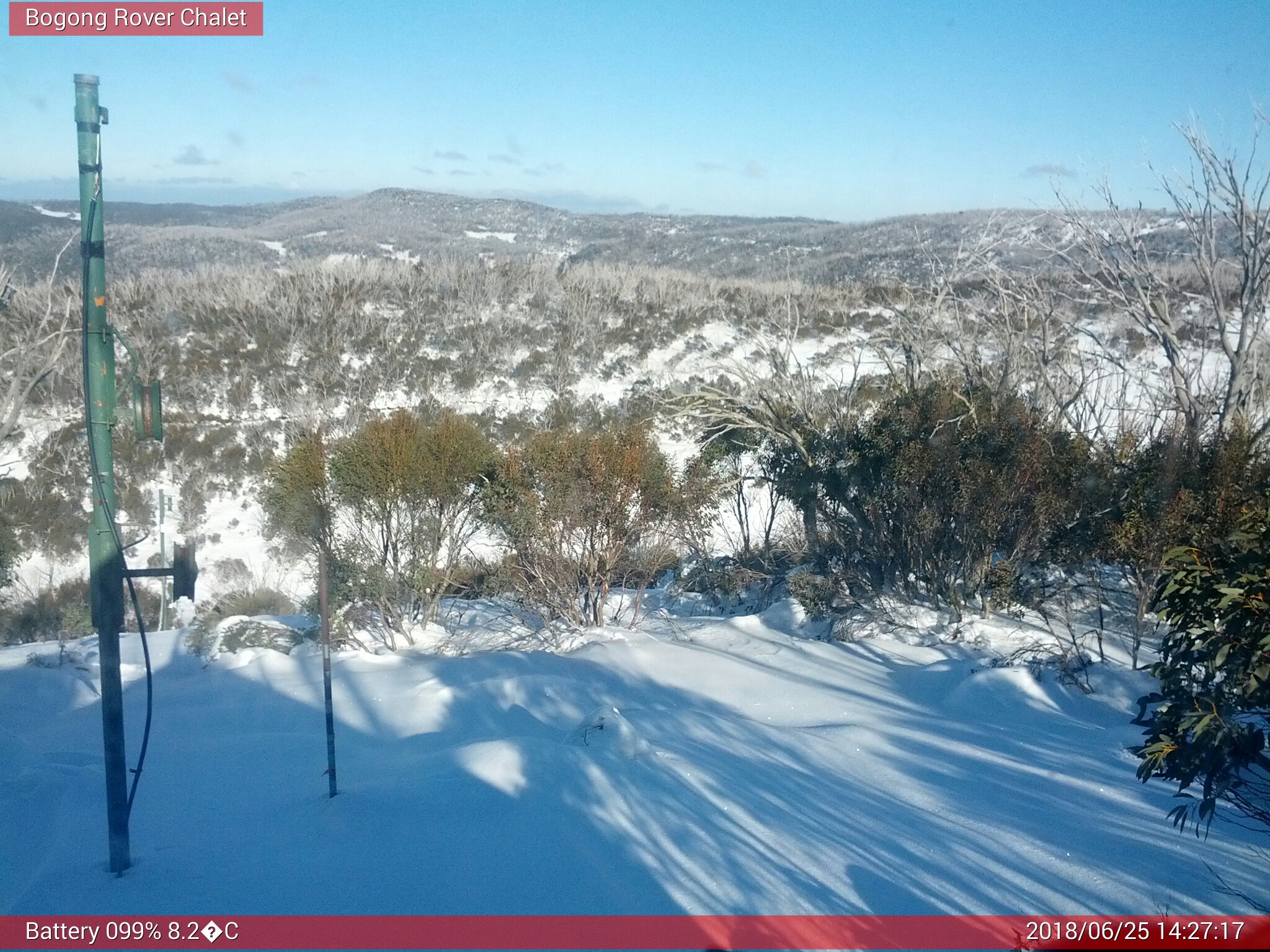 Bogong Web Cam 2:27pm Monday 25th of June 2018