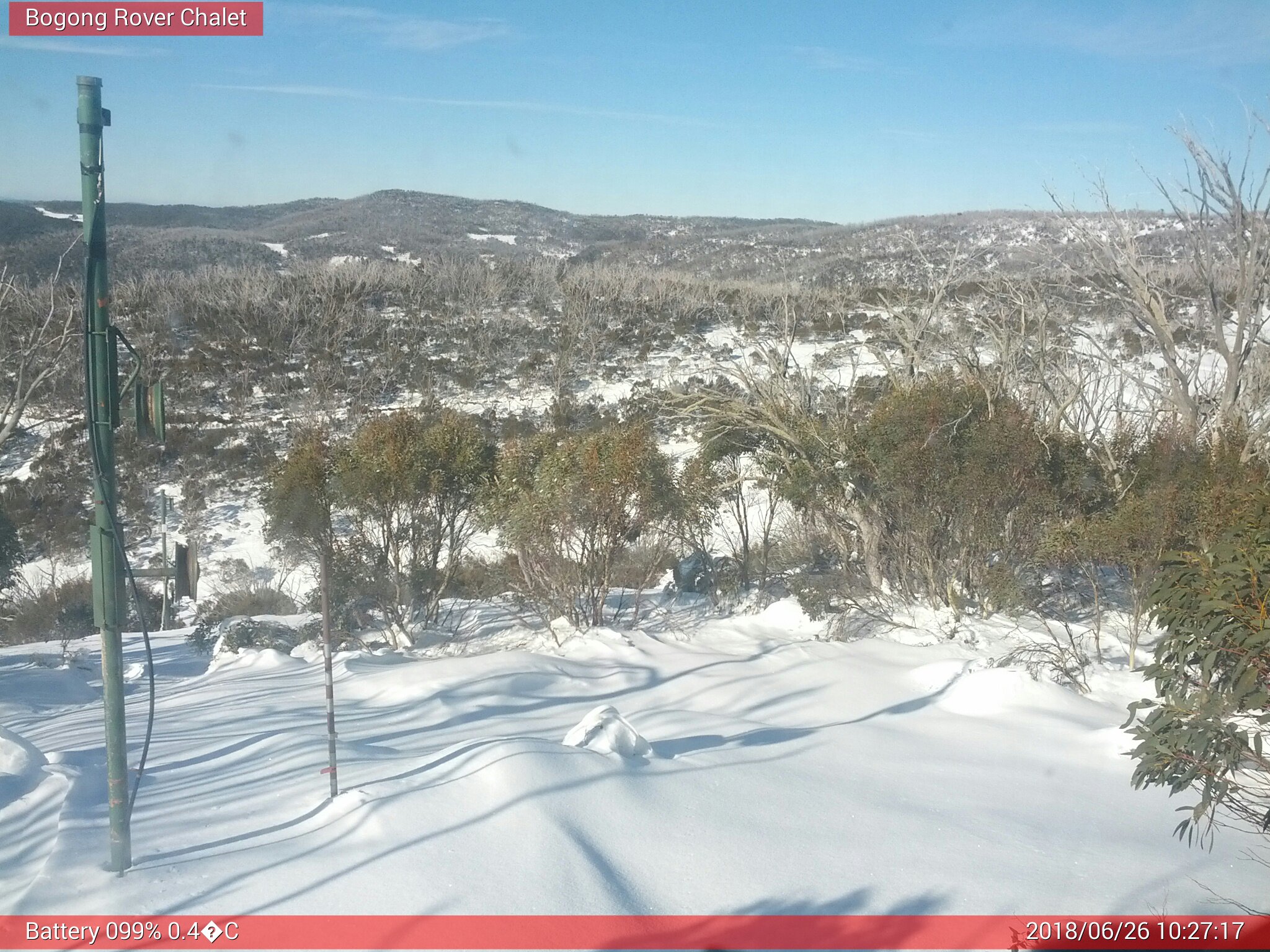 Bogong Web Cam 10:27am Tuesday 26th of June 2018