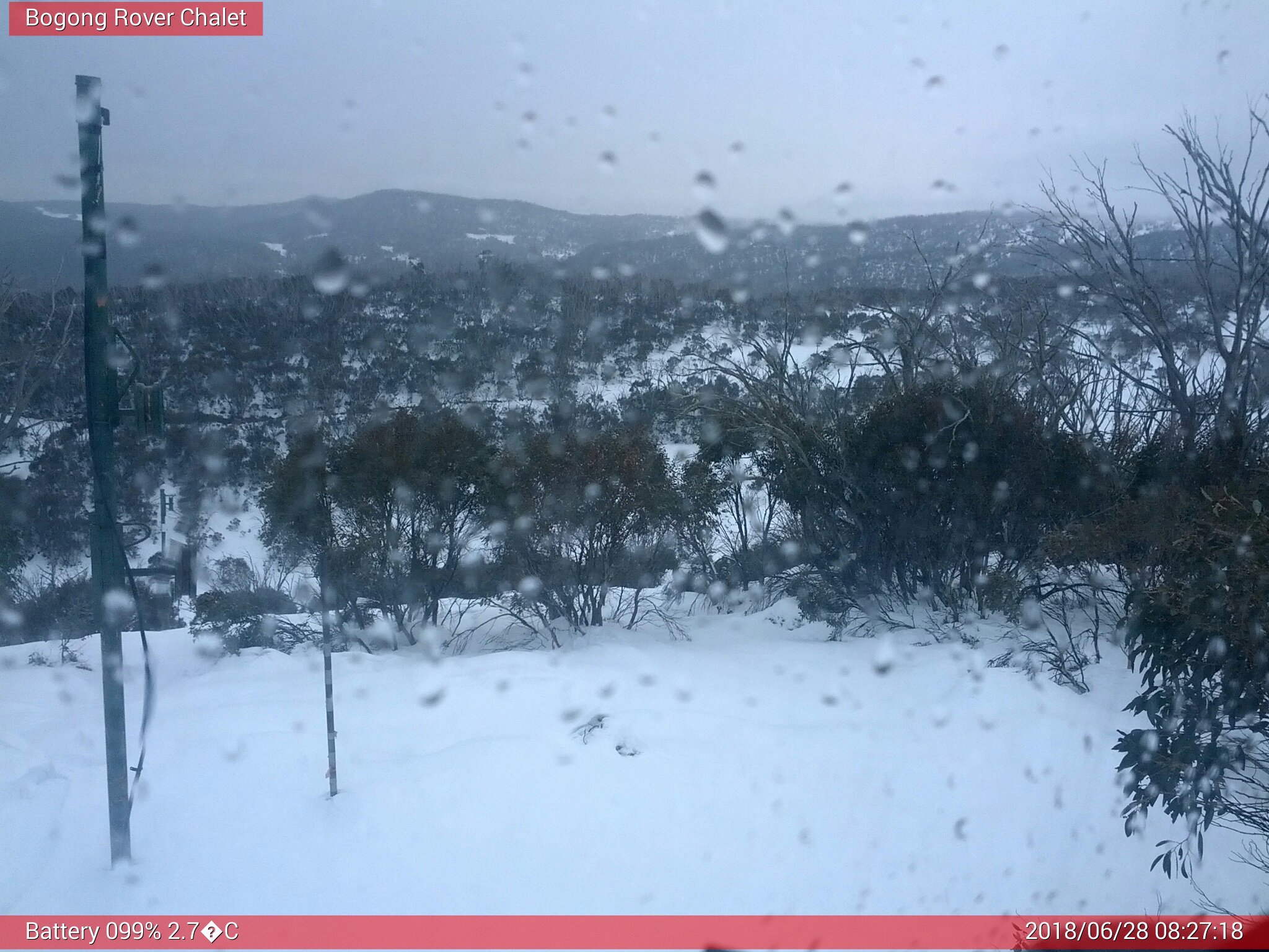 Bogong Web Cam 8:27am Thursday 28th of June 2018