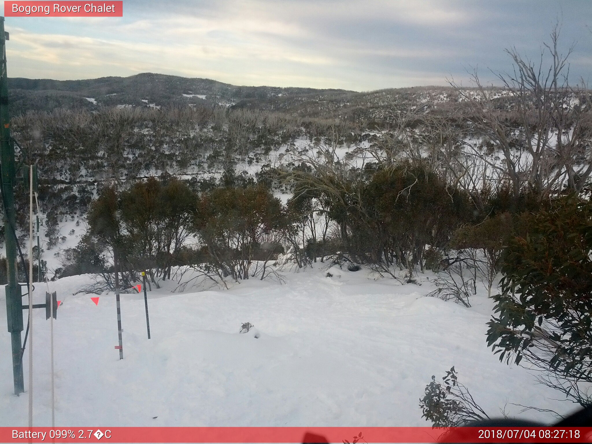 Bogong Web Cam 8:27am Wednesday 4th of July 2018