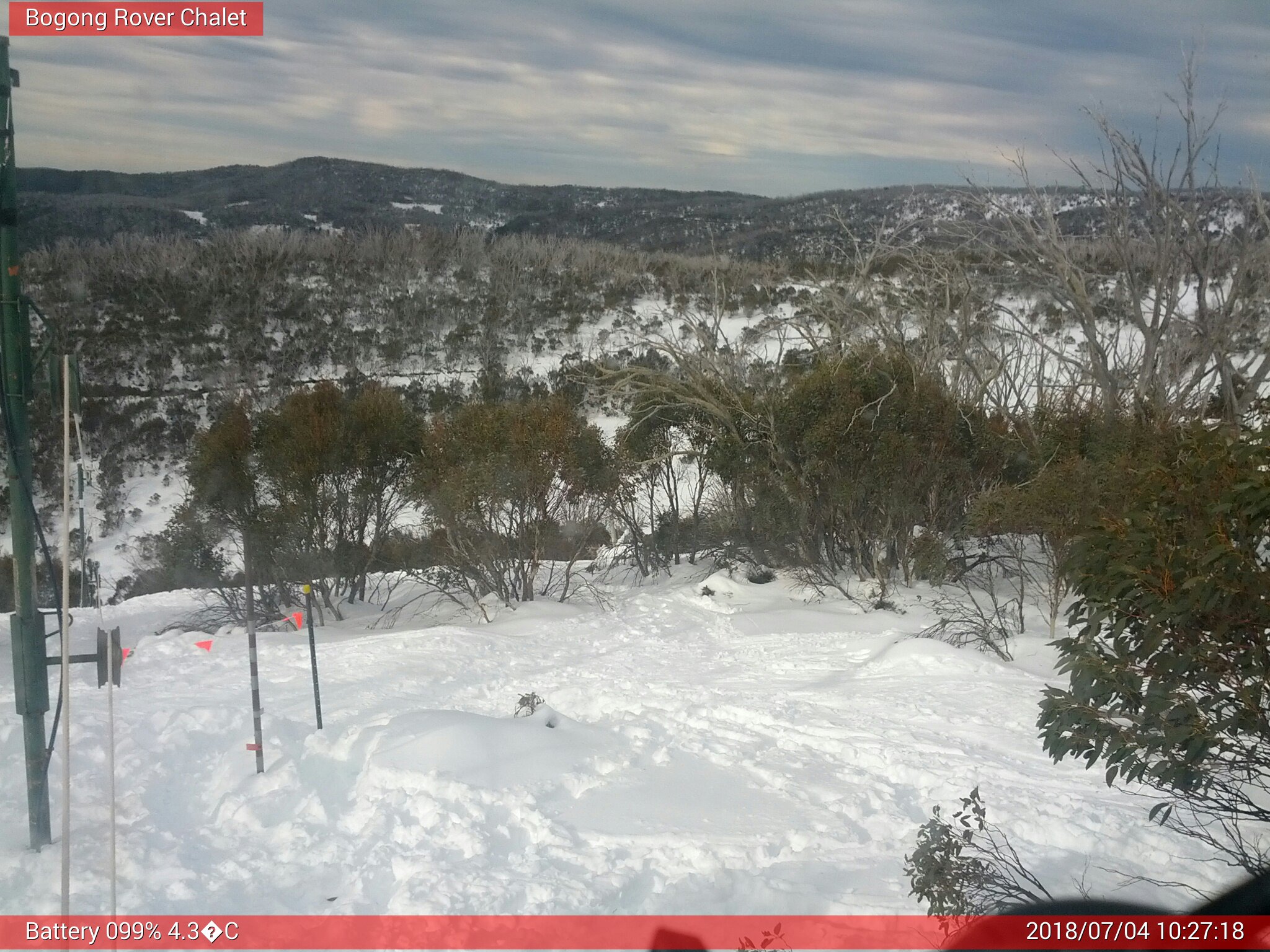 Bogong Web Cam 10:27am Wednesday 4th of July 2018