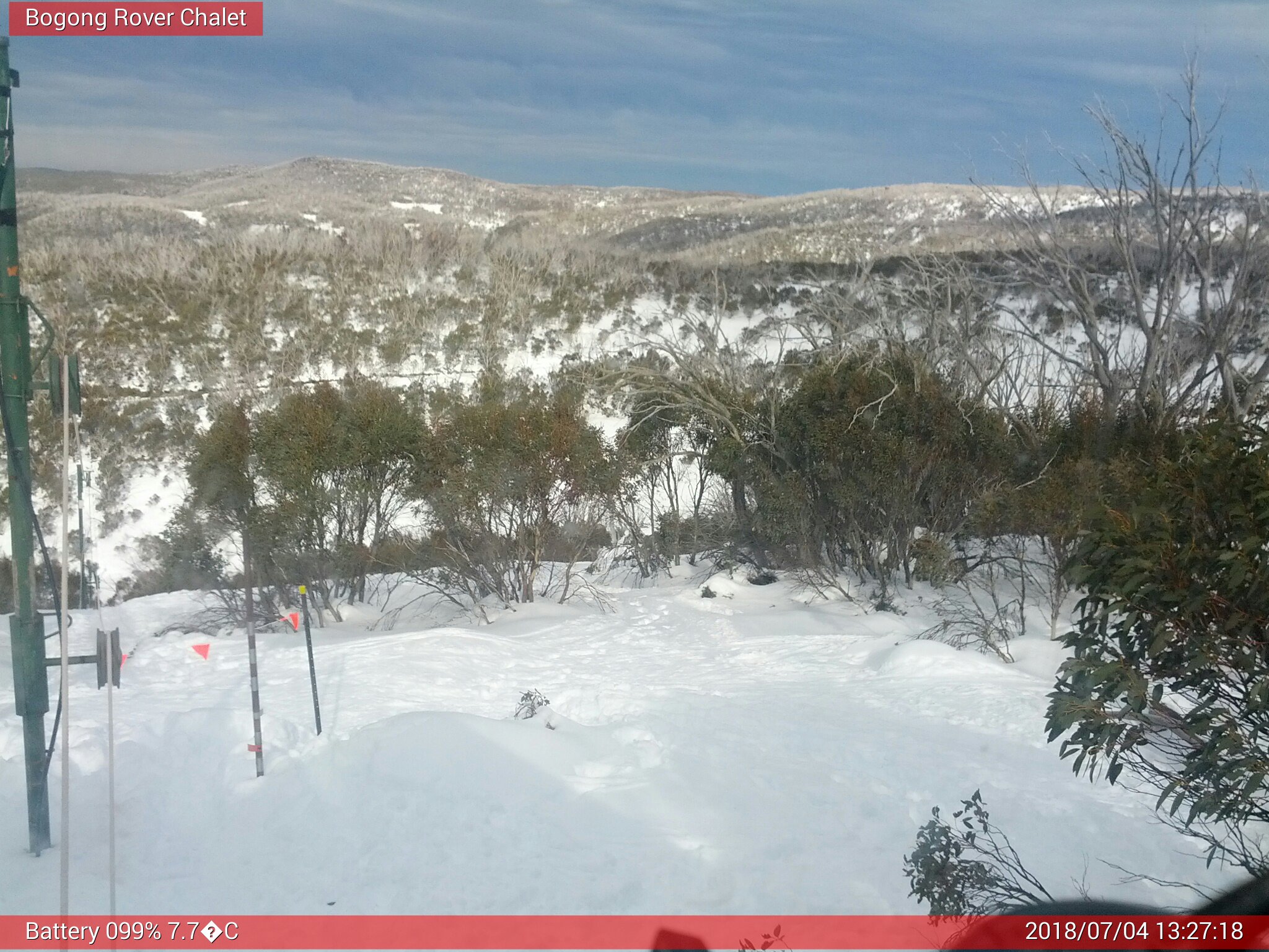 Bogong Web Cam 1:27pm Wednesday 4th of July 2018