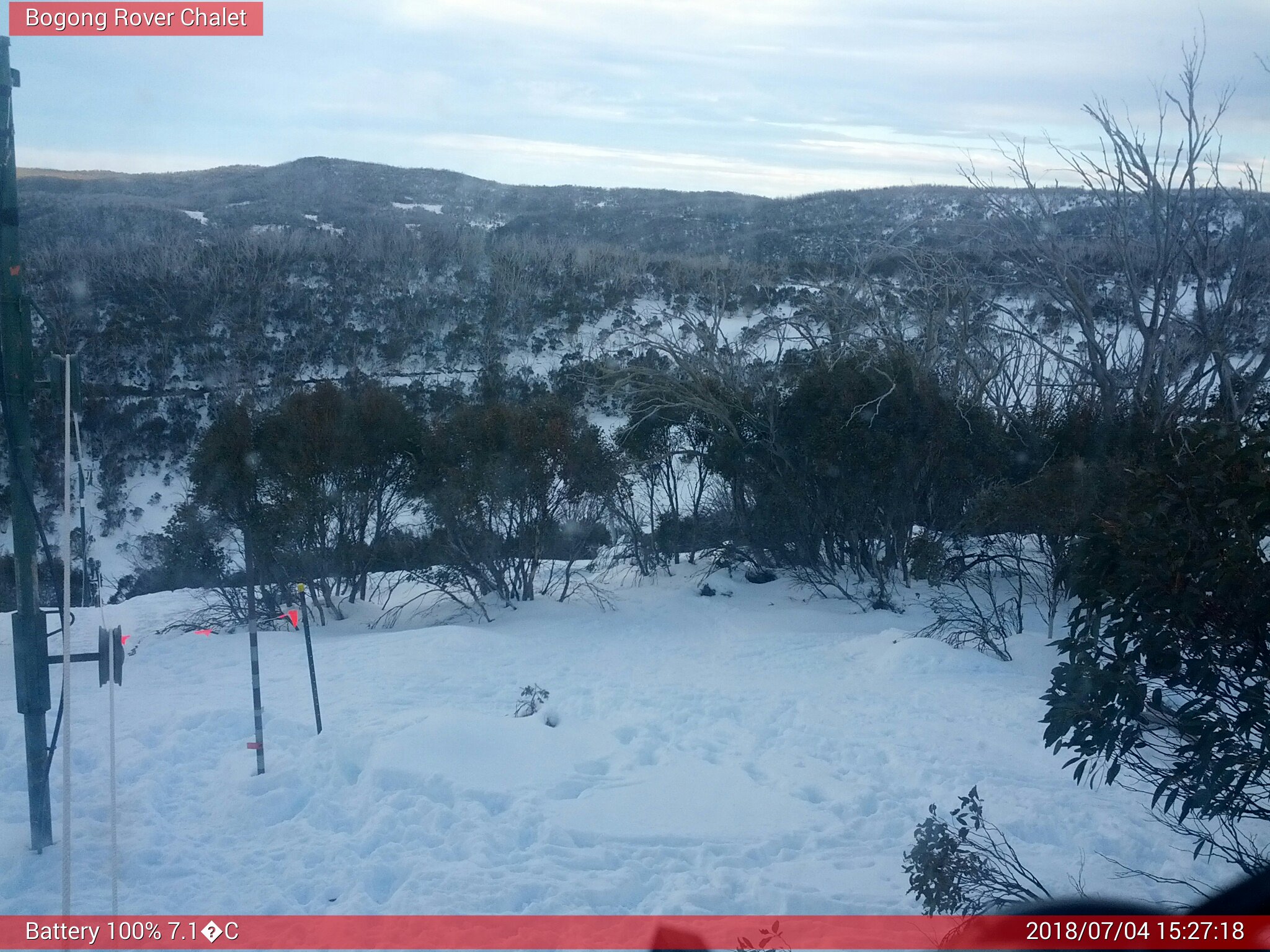 Bogong Web Cam 3:27pm Wednesday 4th of July 2018