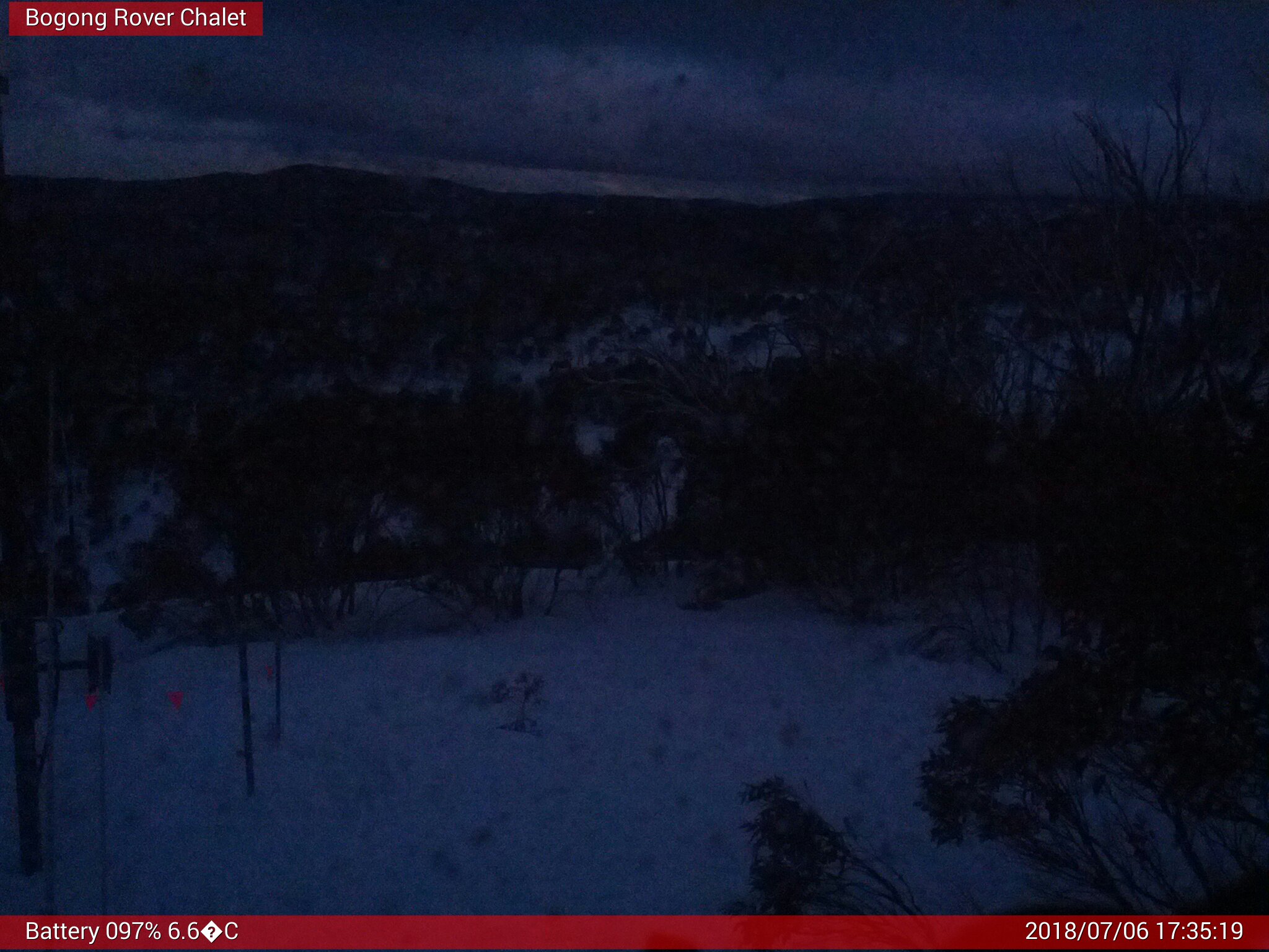 Bogong Web Cam 5:35pm Friday 6th of July 2018