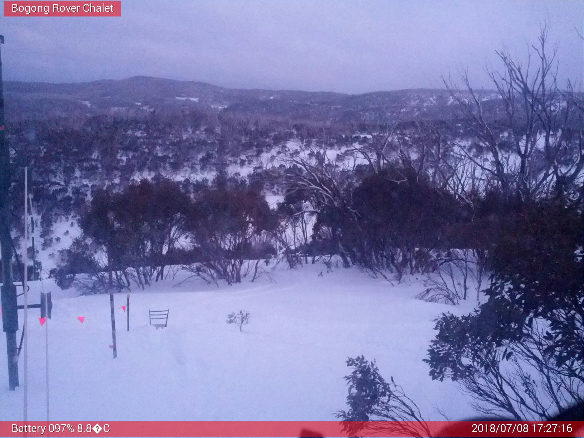 Bogong Web Cam 5:27pm Sunday 8th of July 2018