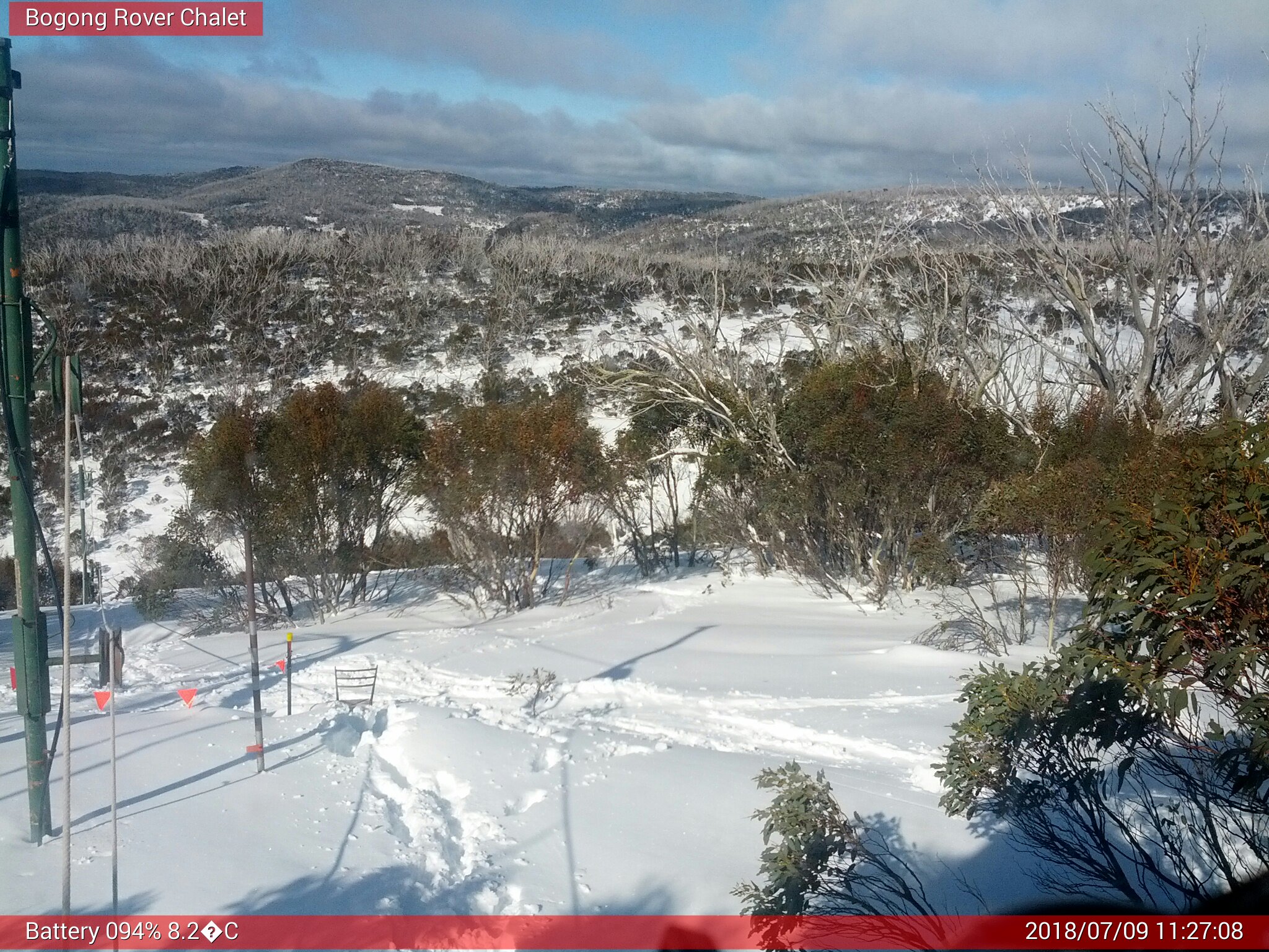 Bogong Web Cam 11:27am Monday 9th of July 2018