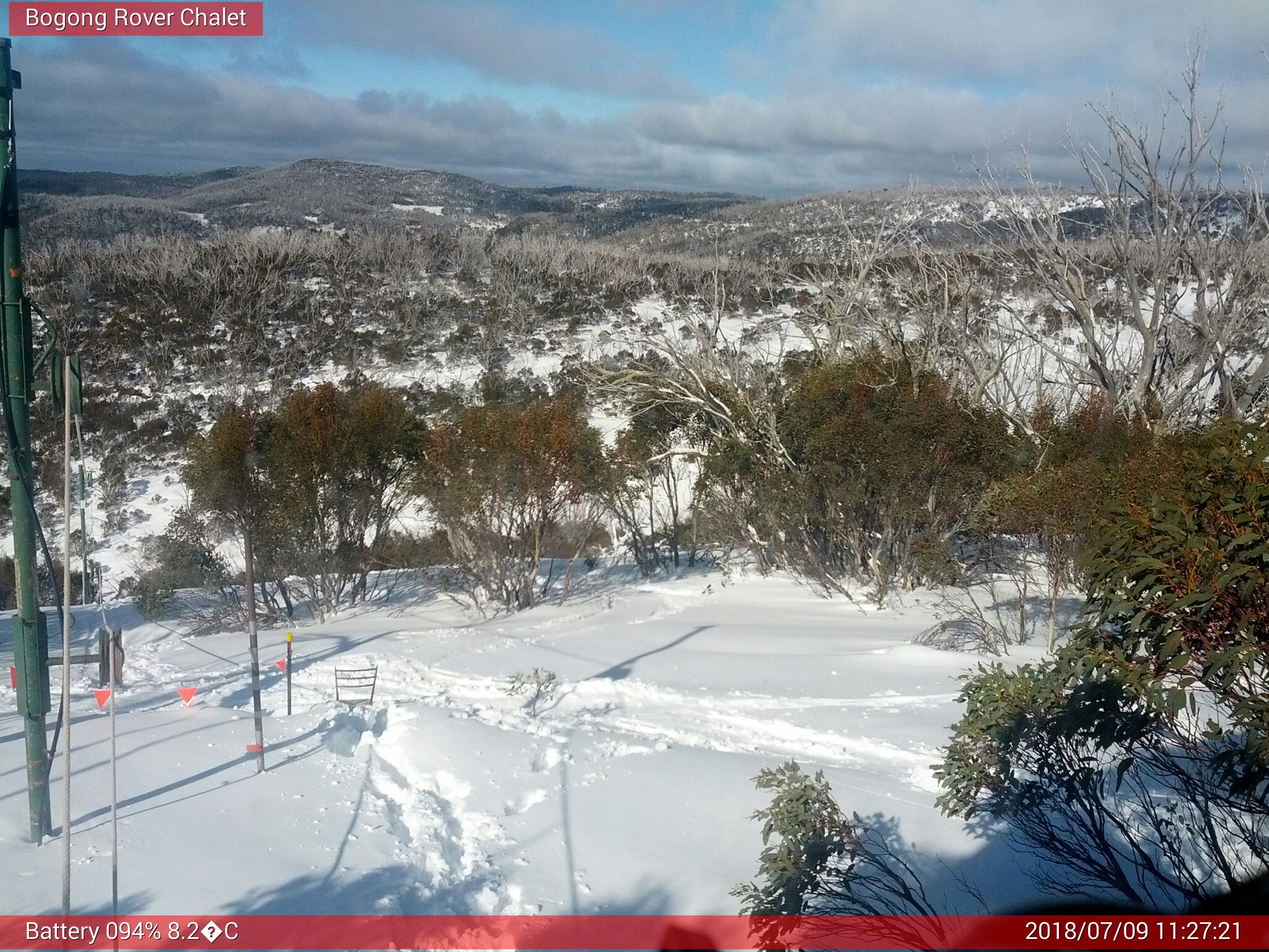 Bogong Web Cam 11:27am Monday 9th of July 2018