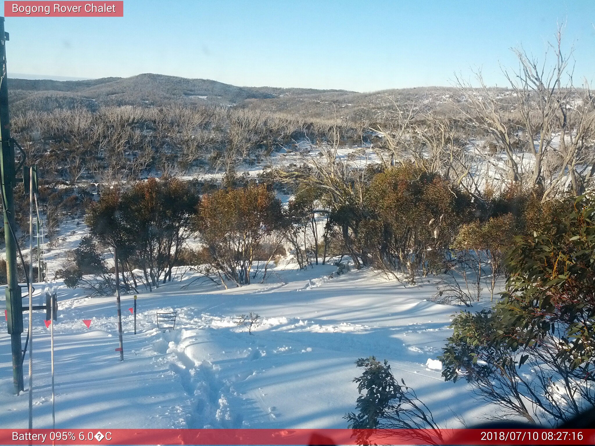 Bogong Web Cam 8:27am Tuesday 10th of July 2018