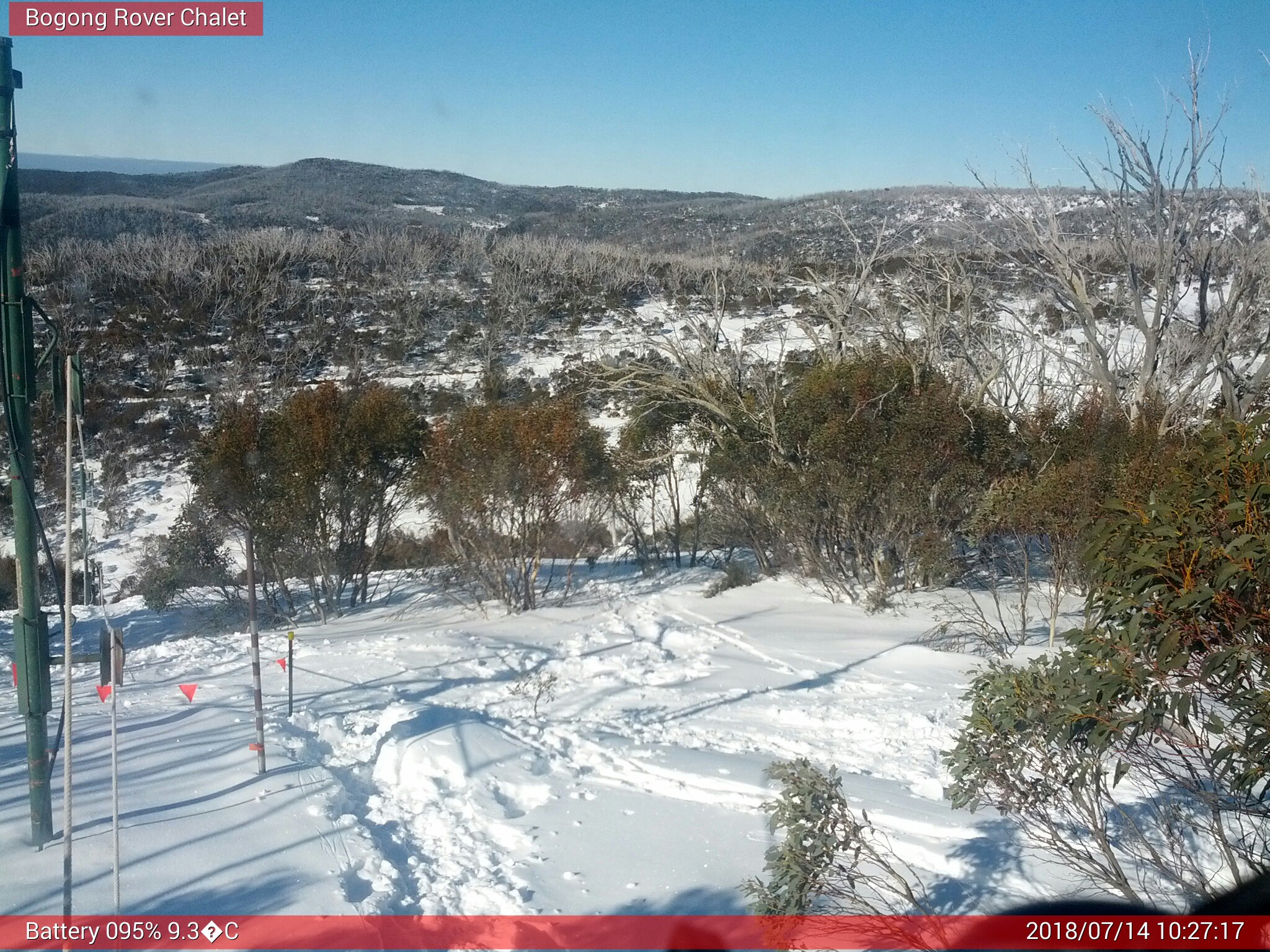 Bogong Web Cam 10:27am Saturday 14th of July 2018