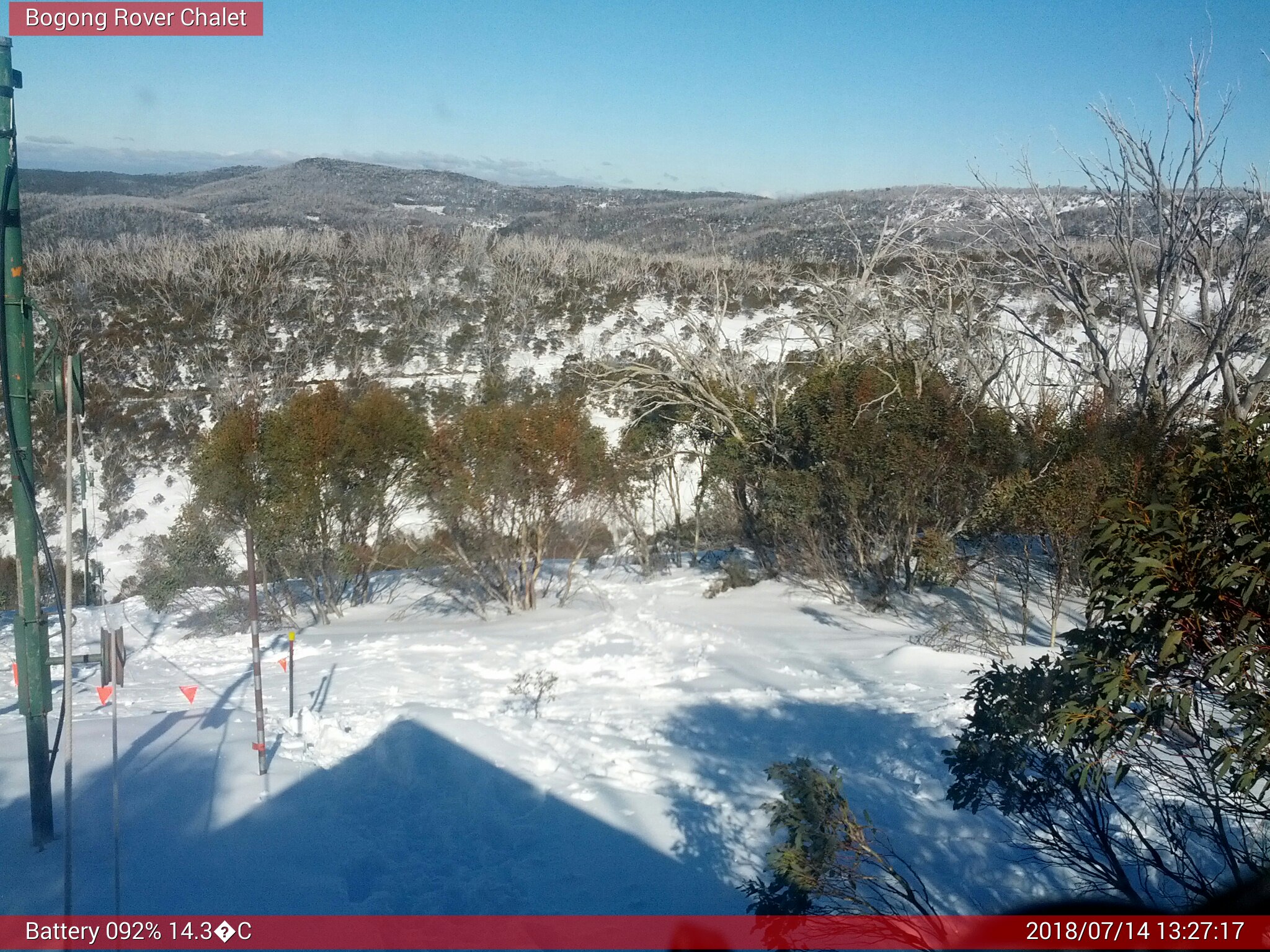 Bogong Web Cam 1:27pm Saturday 14th of July 2018