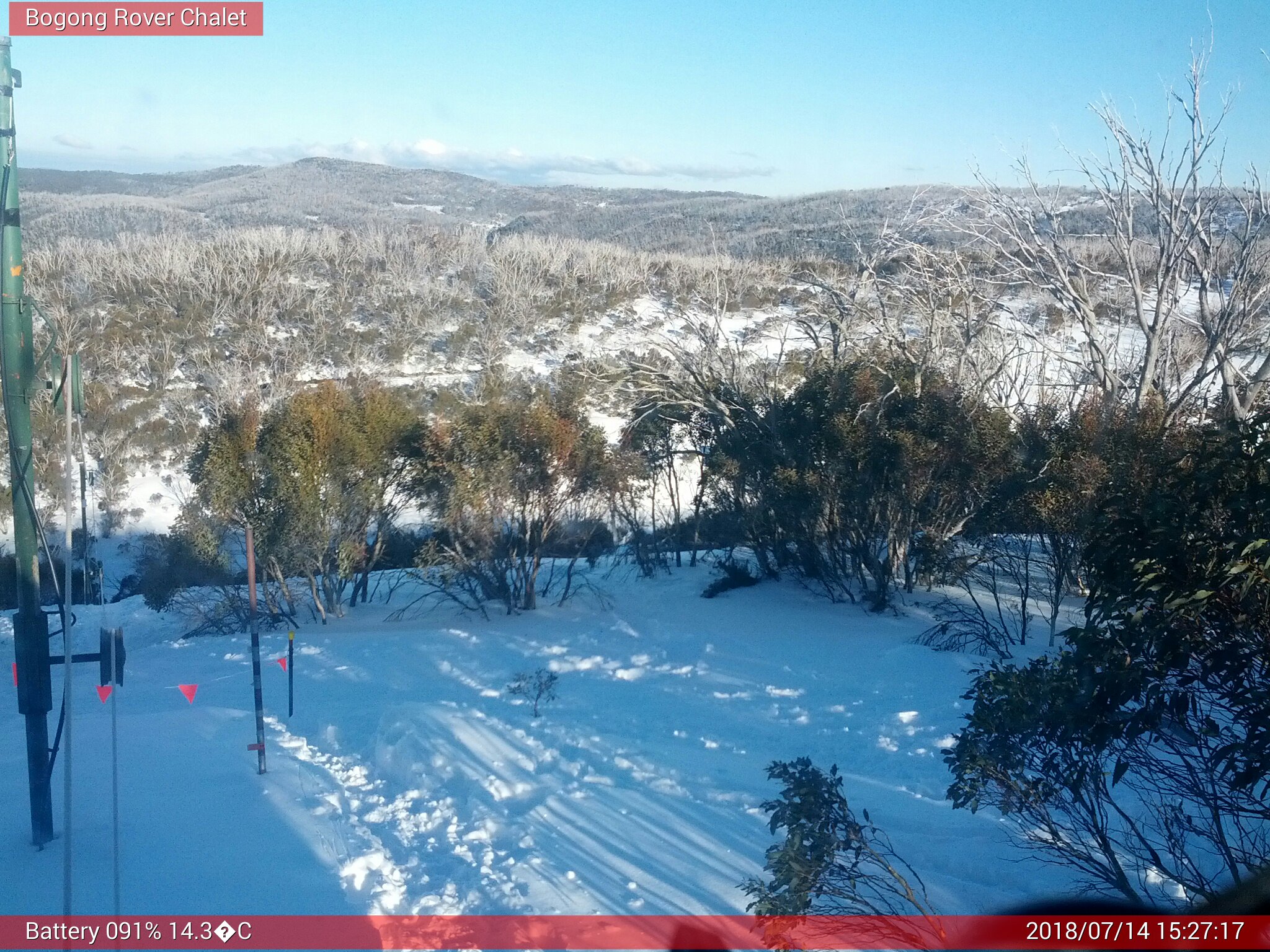 Bogong Web Cam 3:27pm Saturday 14th of July 2018