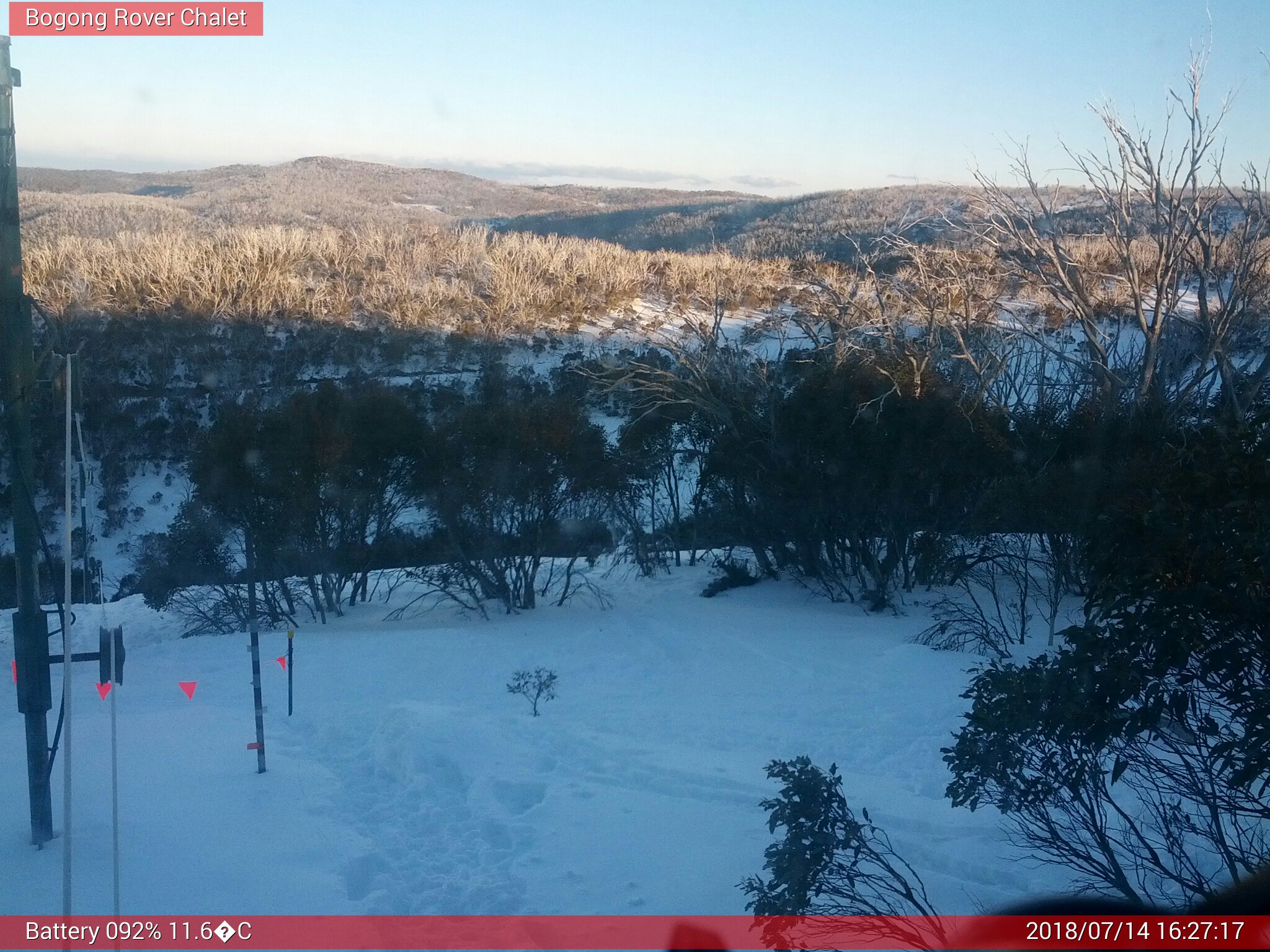 Bogong Web Cam 4:27pm Saturday 14th of July 2018