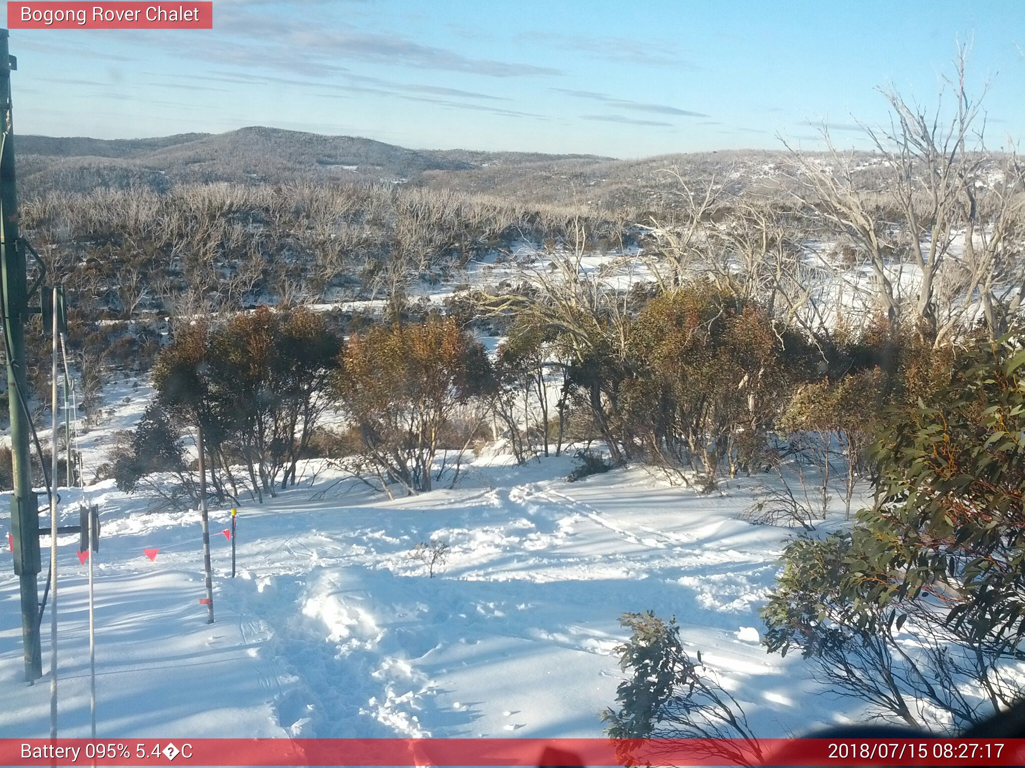 Bogong Web Cam 8:27am Sunday 15th of July 2018