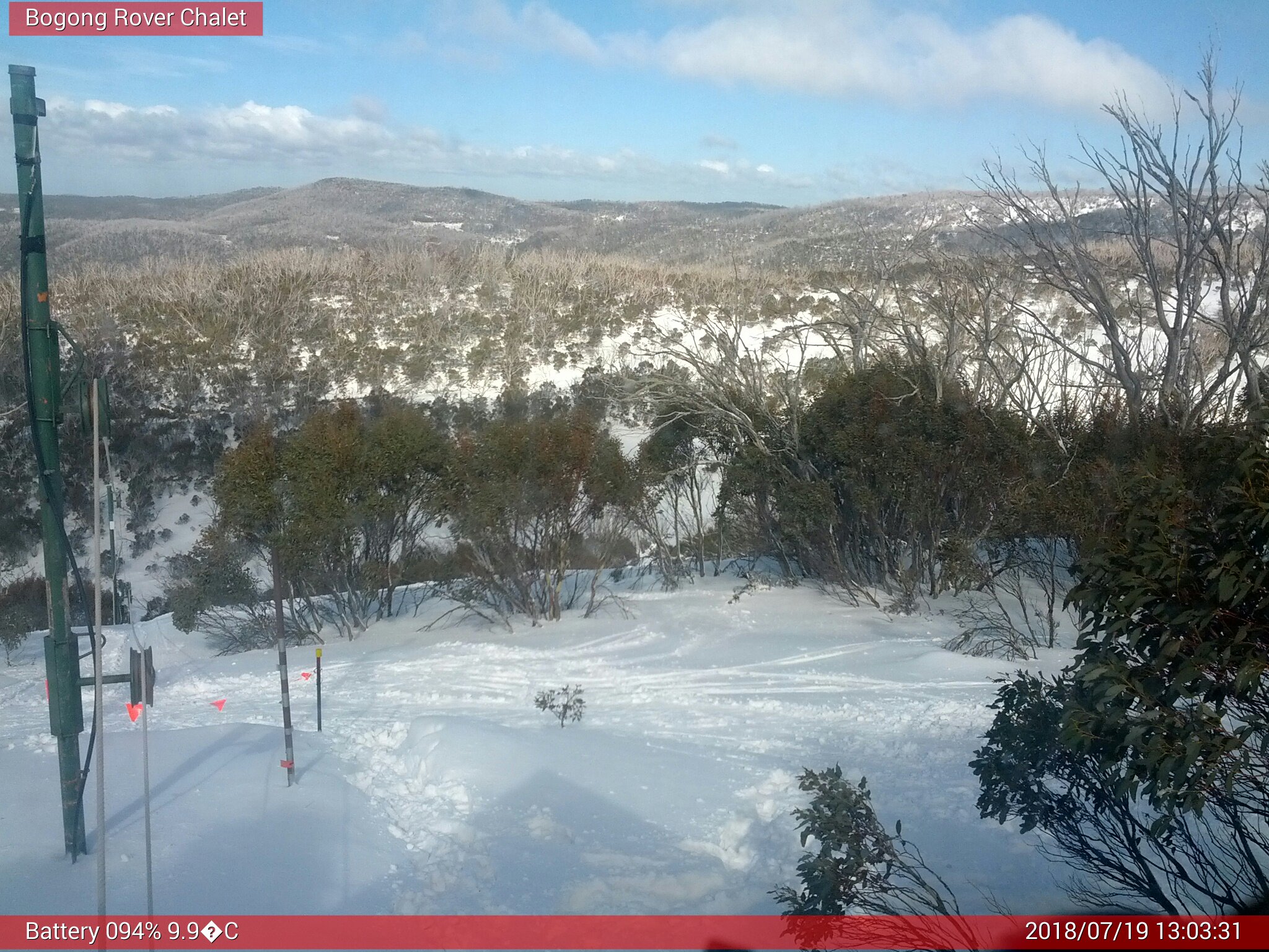 Bogong Web Cam 1:03pm Thursday 19th of July 2018