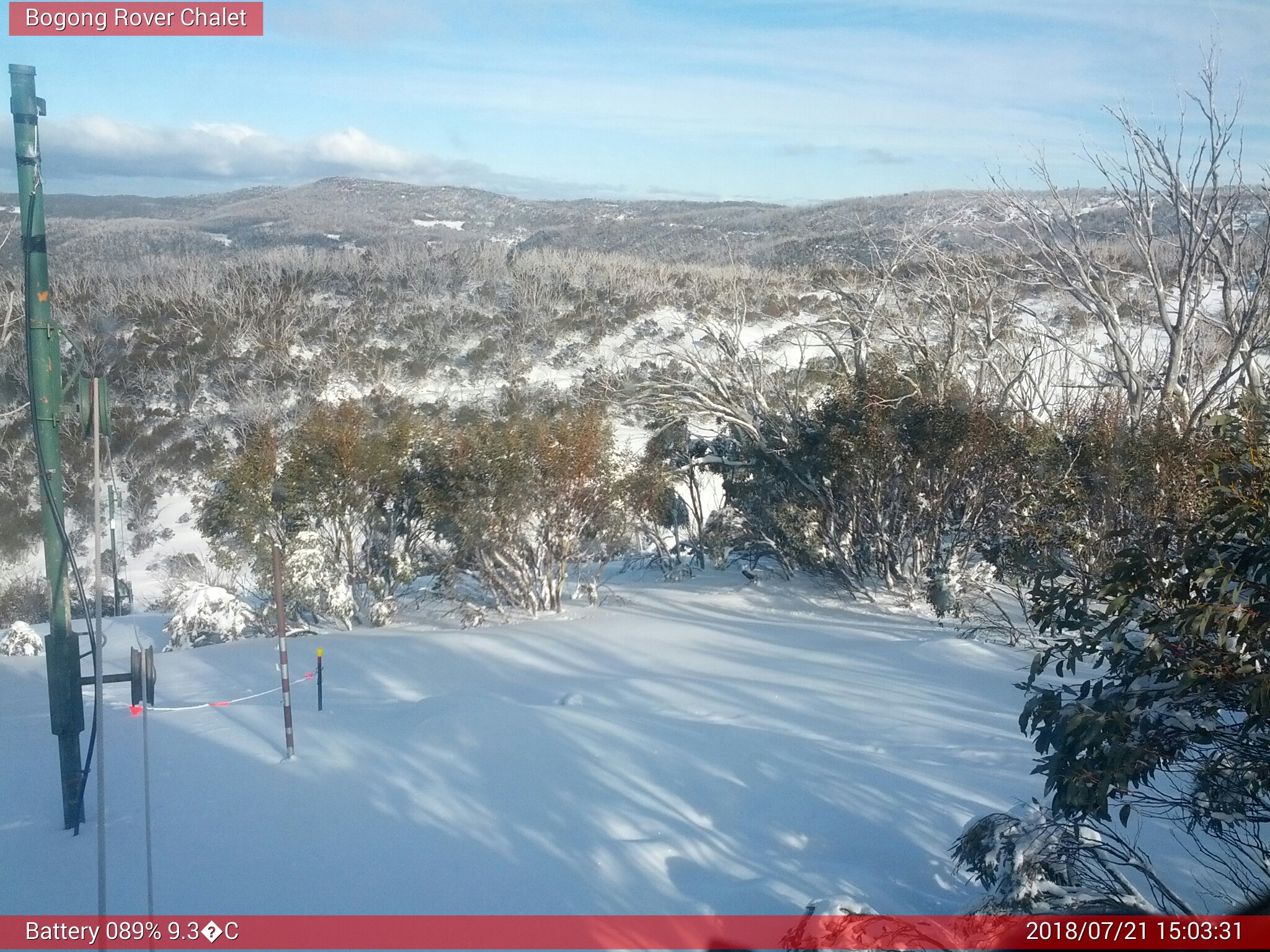 Bogong Web Cam 3:03pm Saturday 21st of July 2018