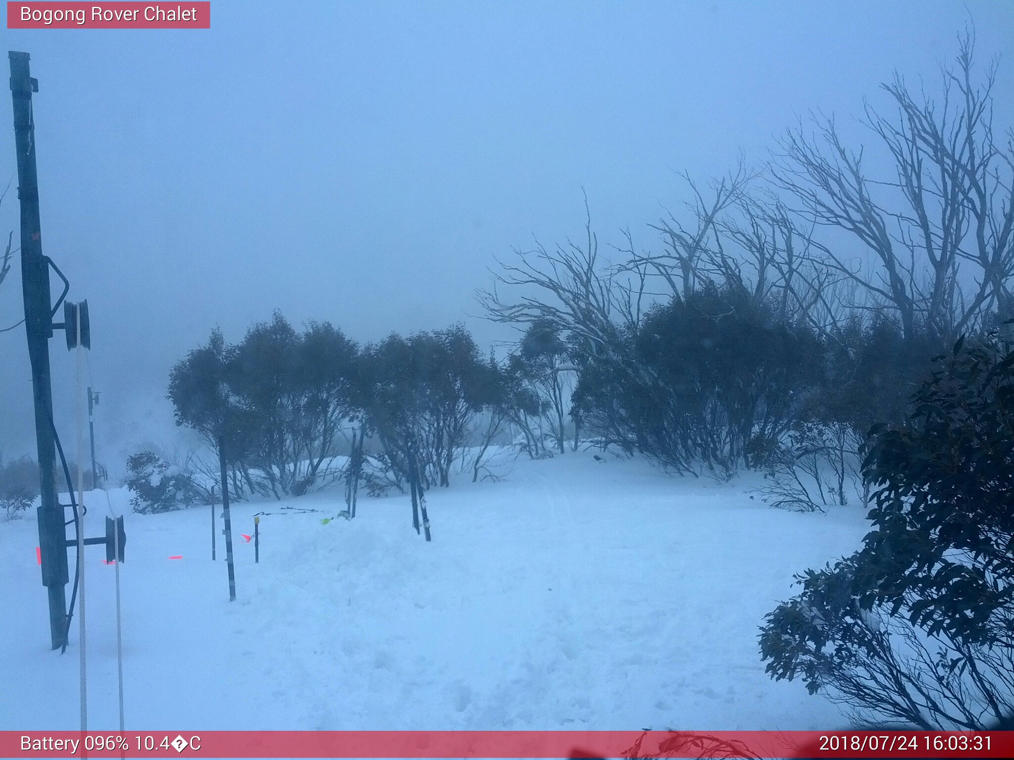 Bogong Web Cam 4:03pm Tuesday 24th of July 2018