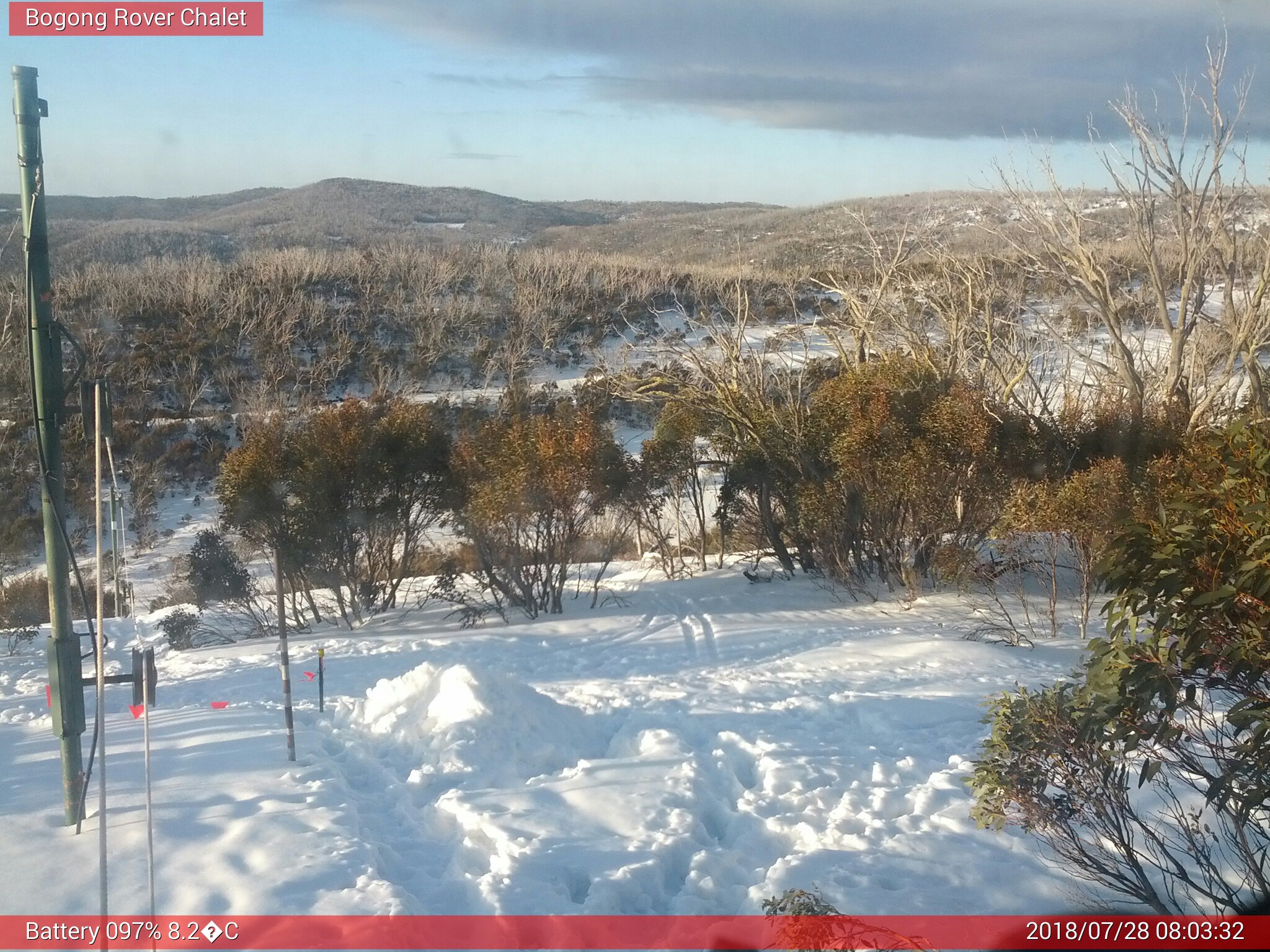 Bogong Web Cam 8:03am Saturday 28th of July 2018