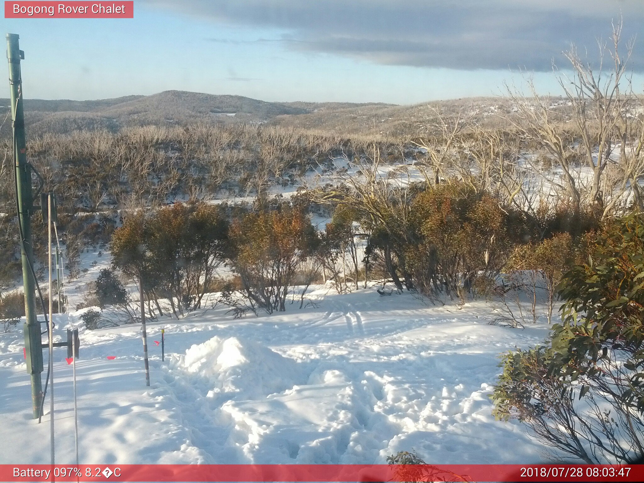 Bogong Web Cam 8:03am Saturday 28th of July 2018