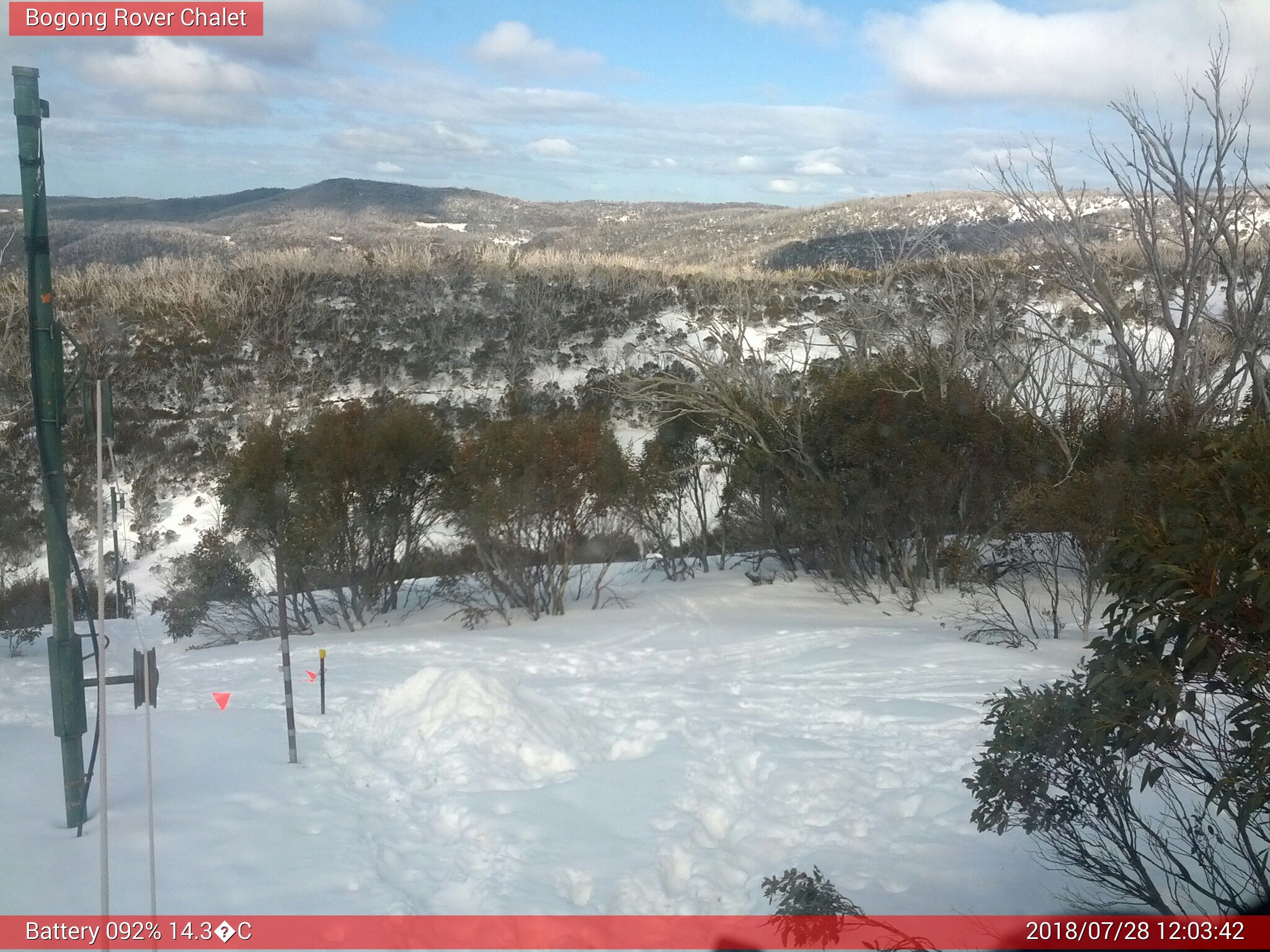 Bogong Web Cam 12:03pm Saturday 28th of July 2018