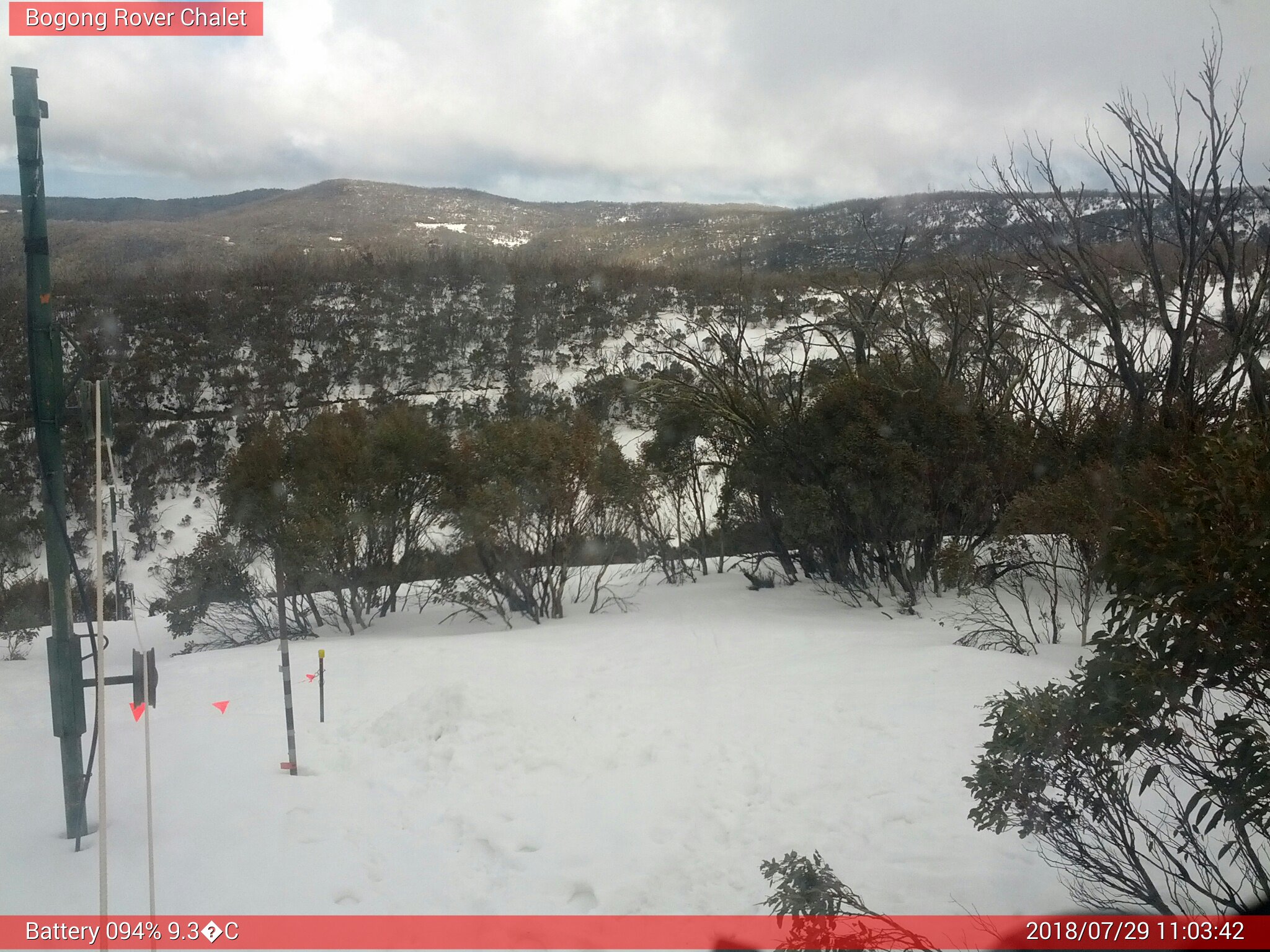 Bogong Web Cam 11:03am Sunday 29th of July 2018