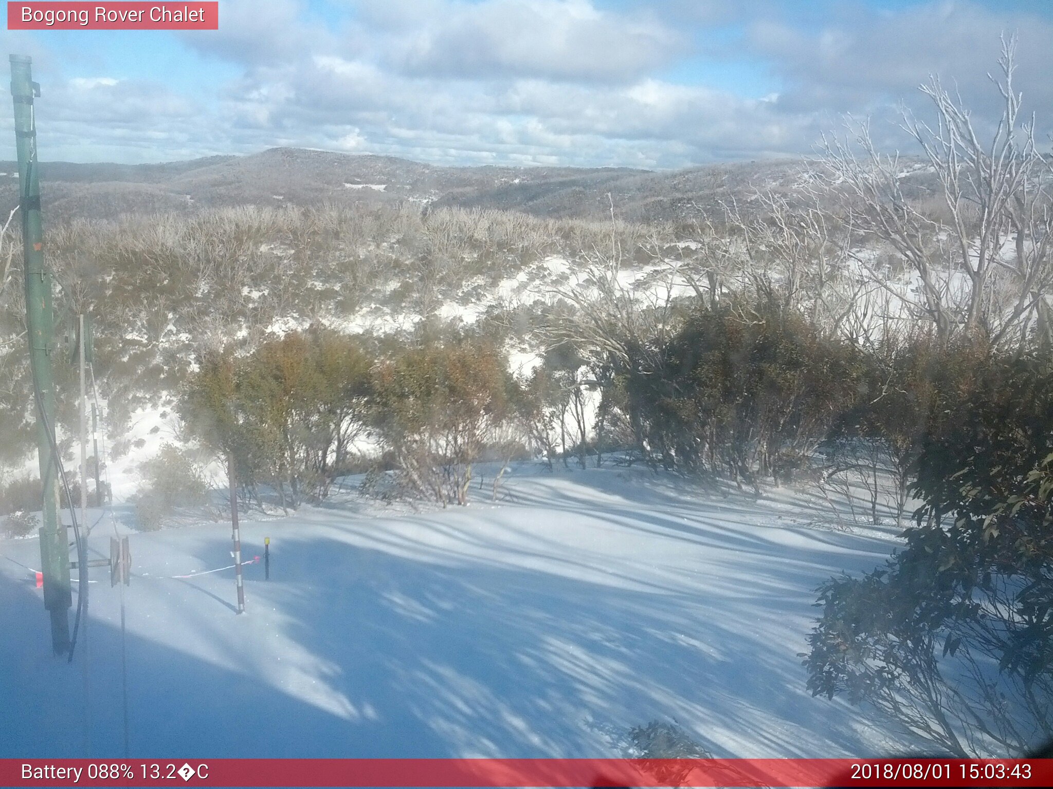 Bogong Web Cam 3:03pm Wednesday 1st of August 2018