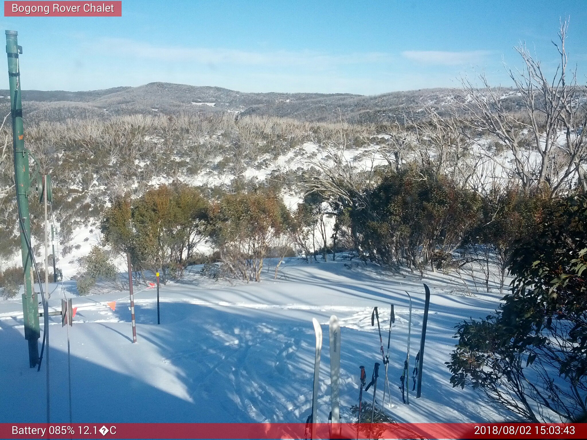 Bogong Web Cam 3:03pm Thursday 2nd of August 2018