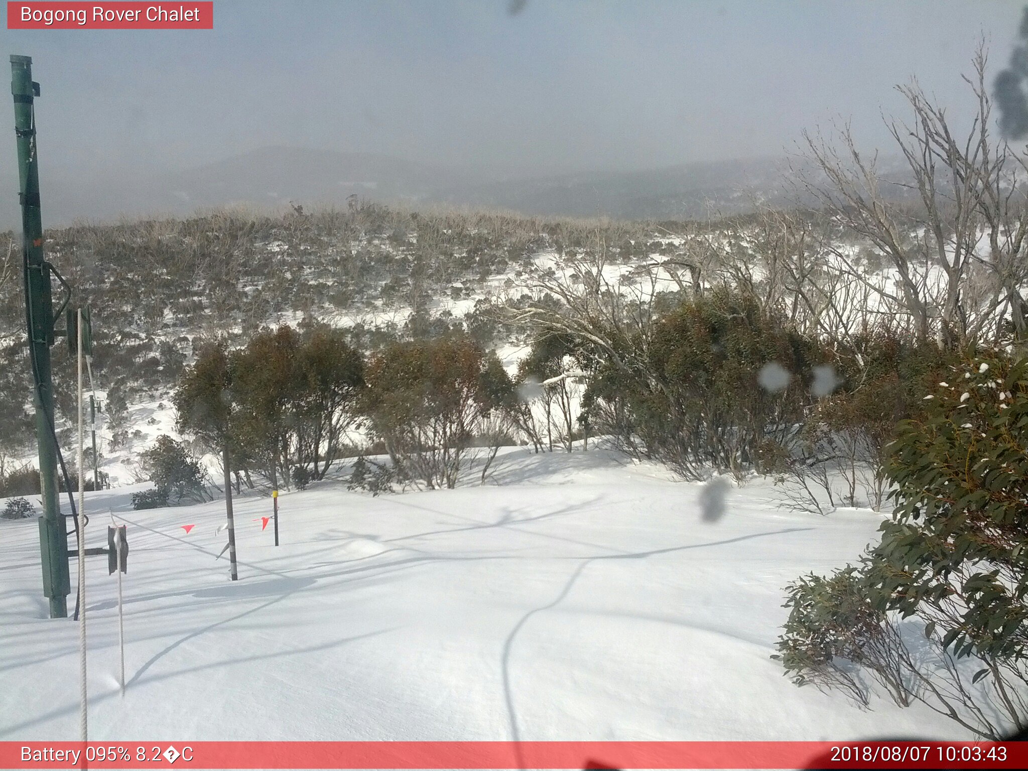 Bogong Web Cam 10:03am Tuesday 7th of August 2018