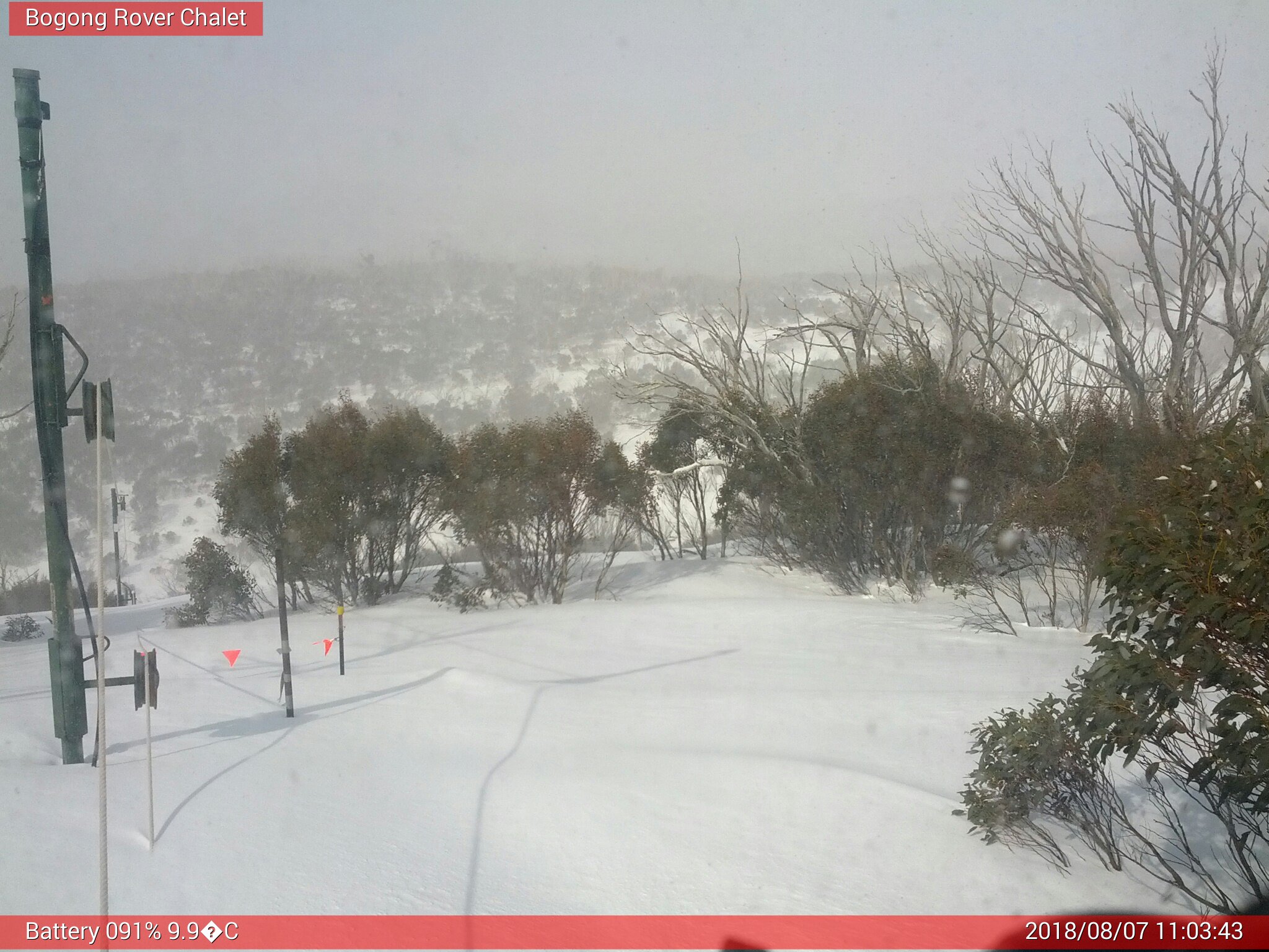 Bogong Web Cam 11:03am Tuesday 7th of August 2018