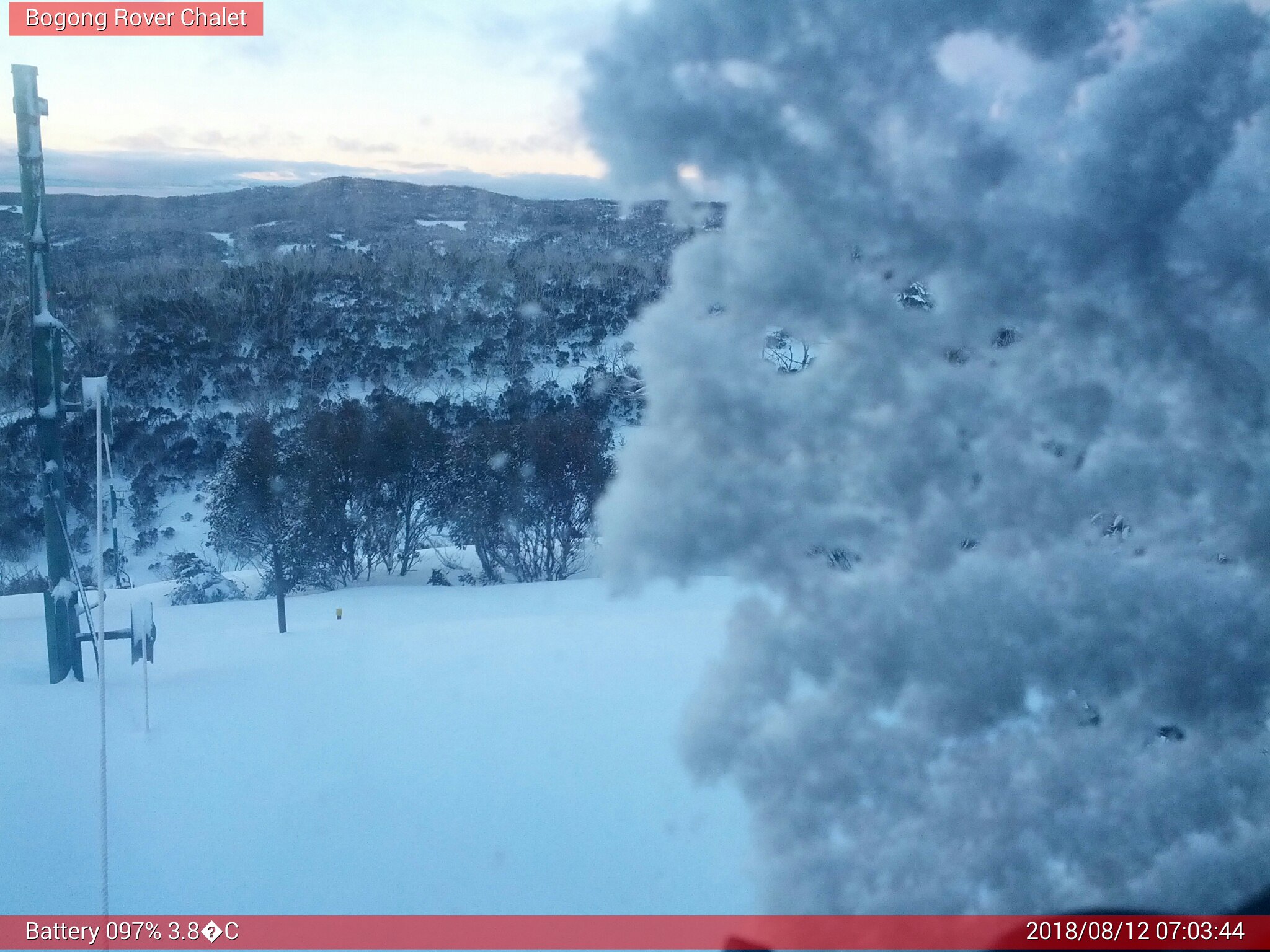 Bogong Web Cam 7:03am Sunday 12th of August 2018