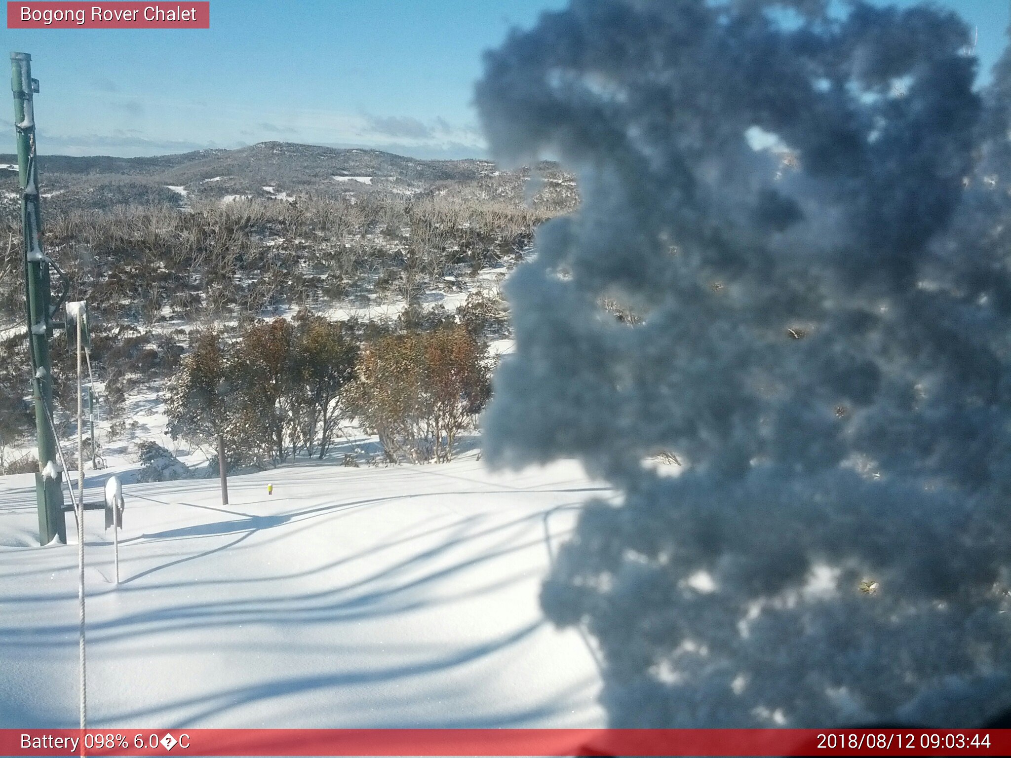 Bogong Web Cam 9:03am Sunday 12th of August 2018