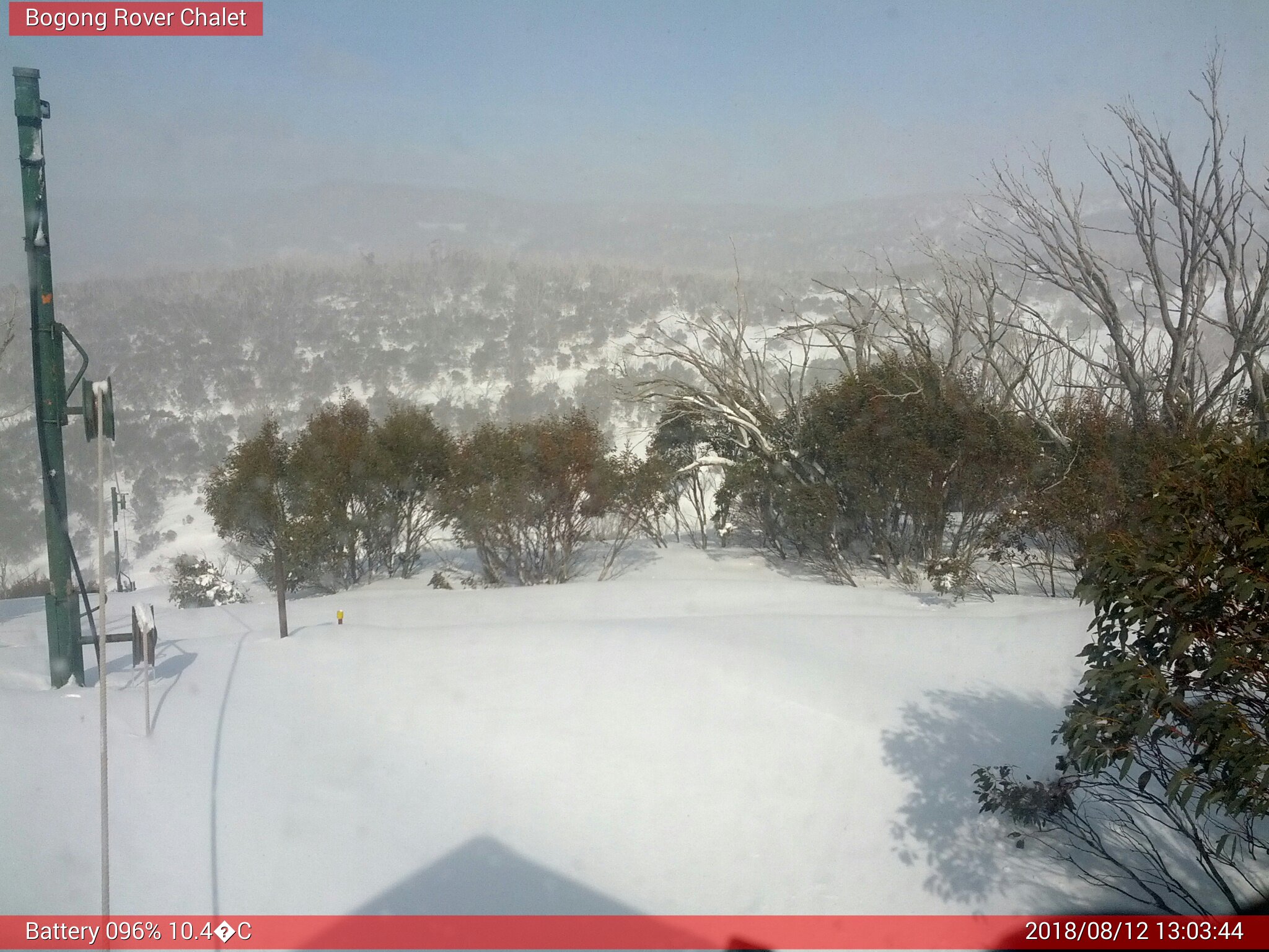 Bogong Web Cam 1:03pm Sunday 12th of August 2018