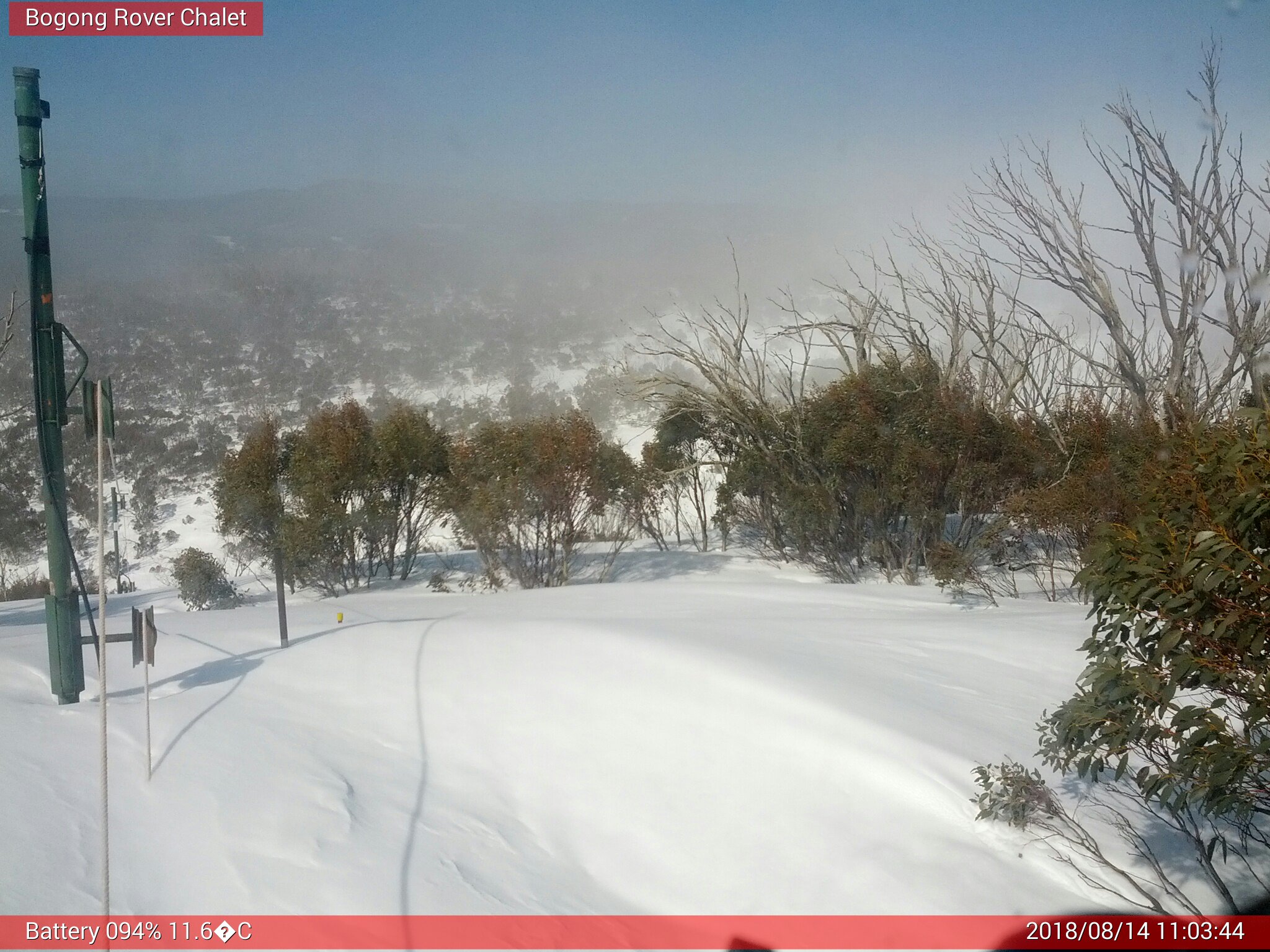 Bogong Web Cam 11:03am Tuesday 14th of August 2018