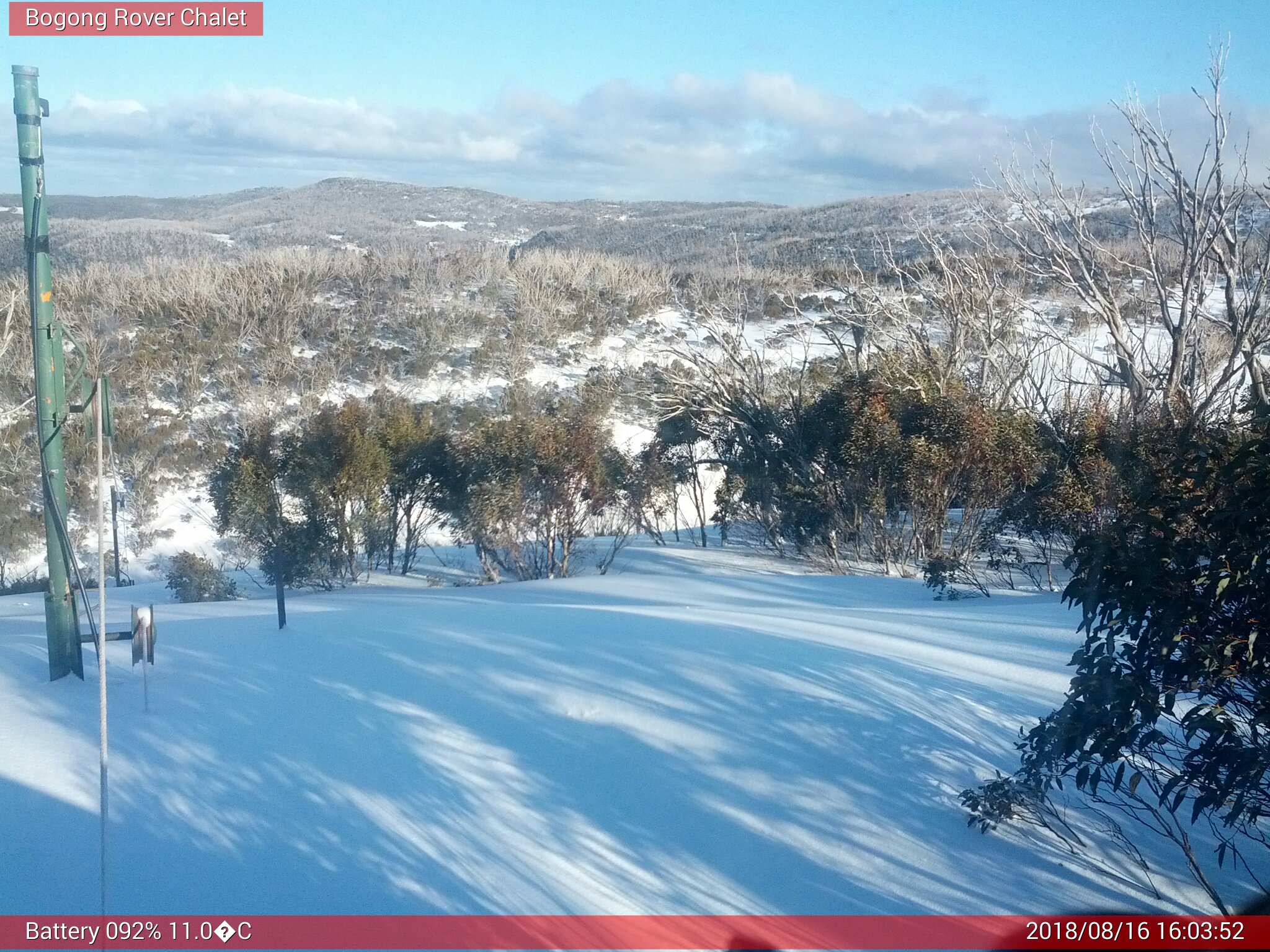 Bogong Web Cam 4:03pm Thursday 16th of August 2018