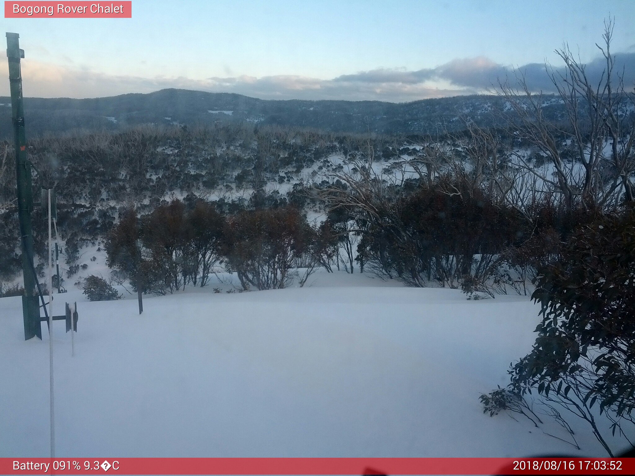 Bogong Web Cam 5:03pm Thursday 16th of August 2018